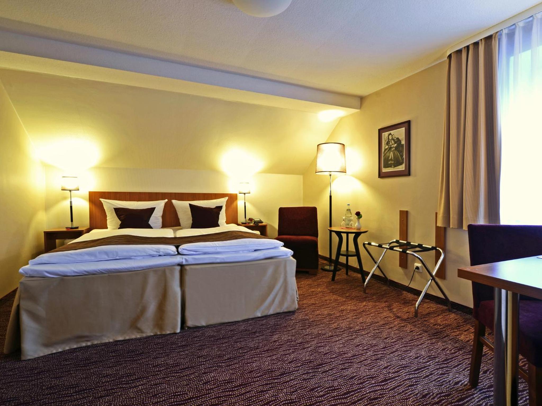 Family Suite thumbnail 6