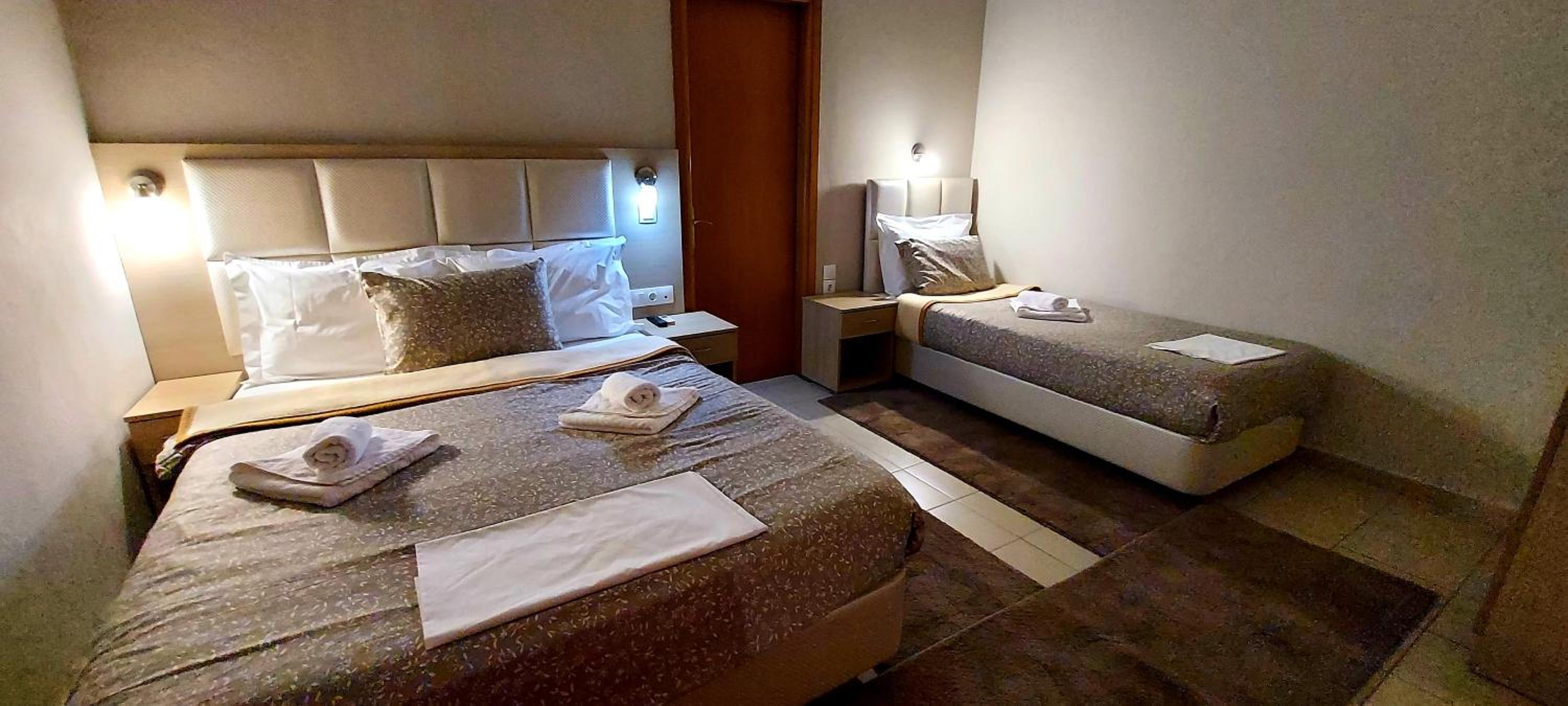 Triple Room - Photo 1