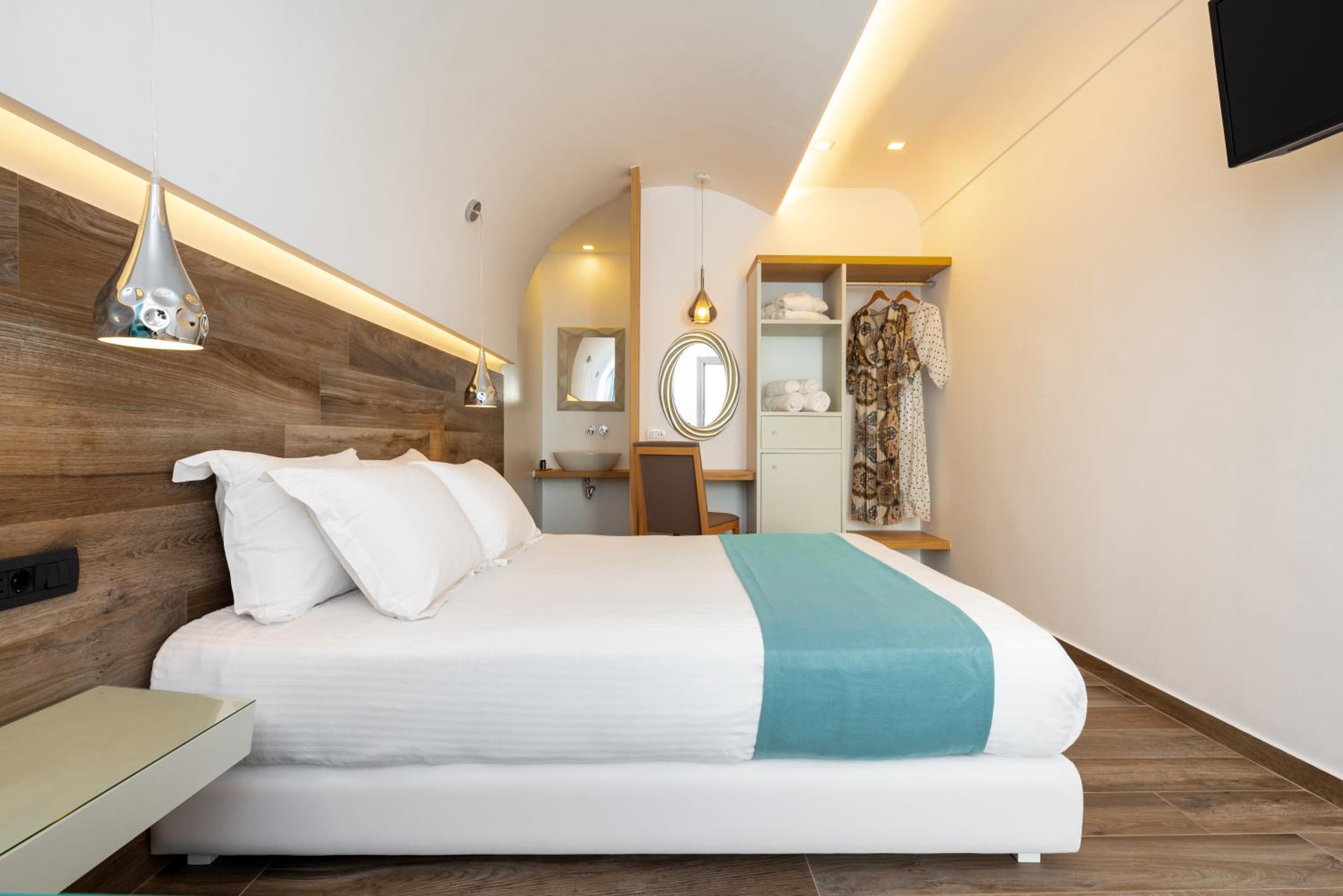 Standard Room photo 3