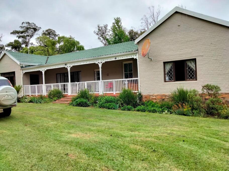 Four-Bedroom House photo 3