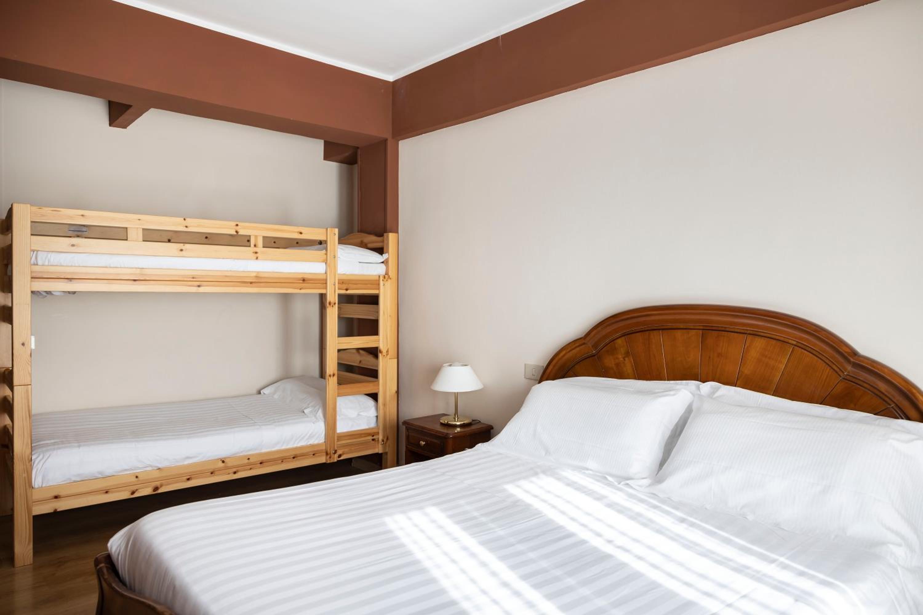 Standard Quadruple Room photo 1