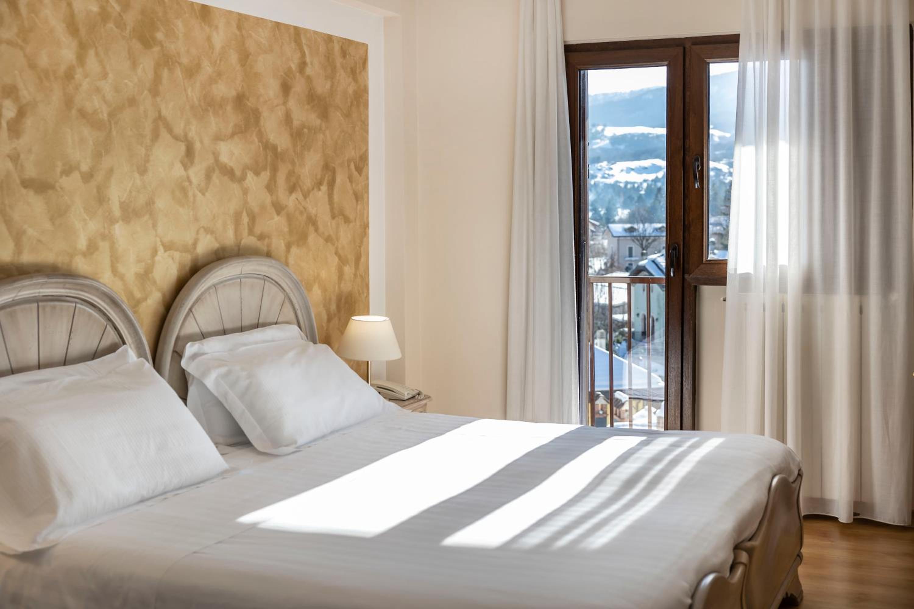 Superior Double or Twin Room photo 2