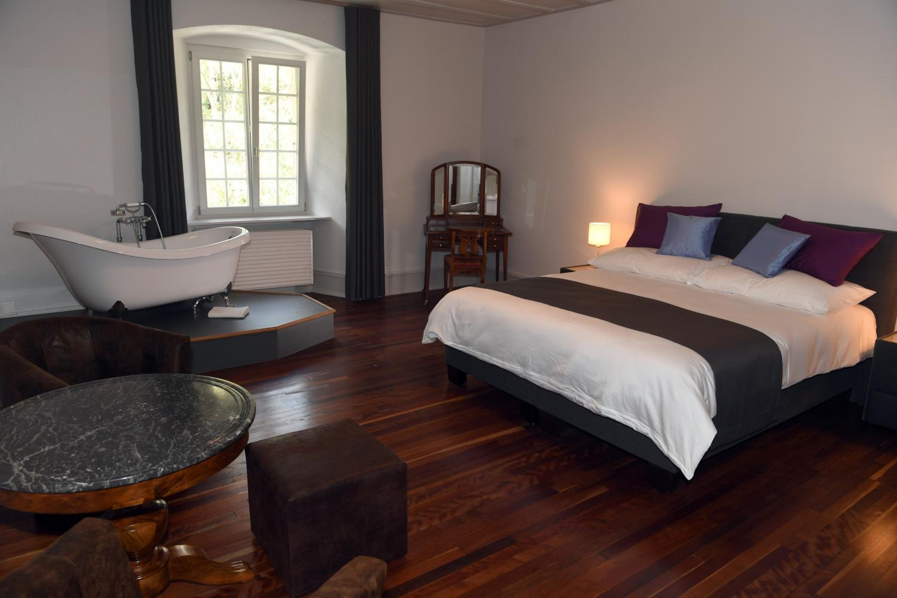 Suite photo 1