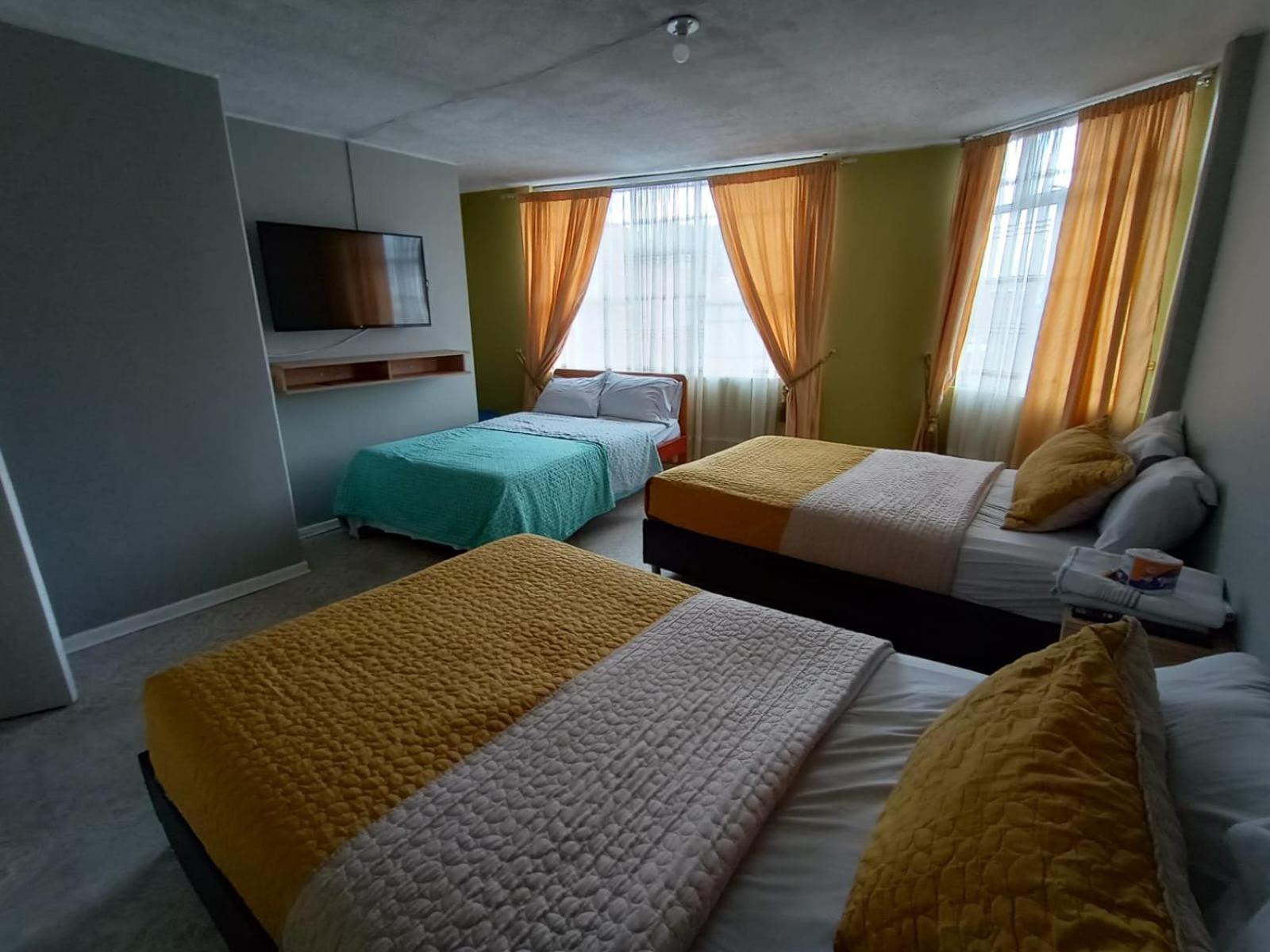 Deluxe Quadruple Room photo 3