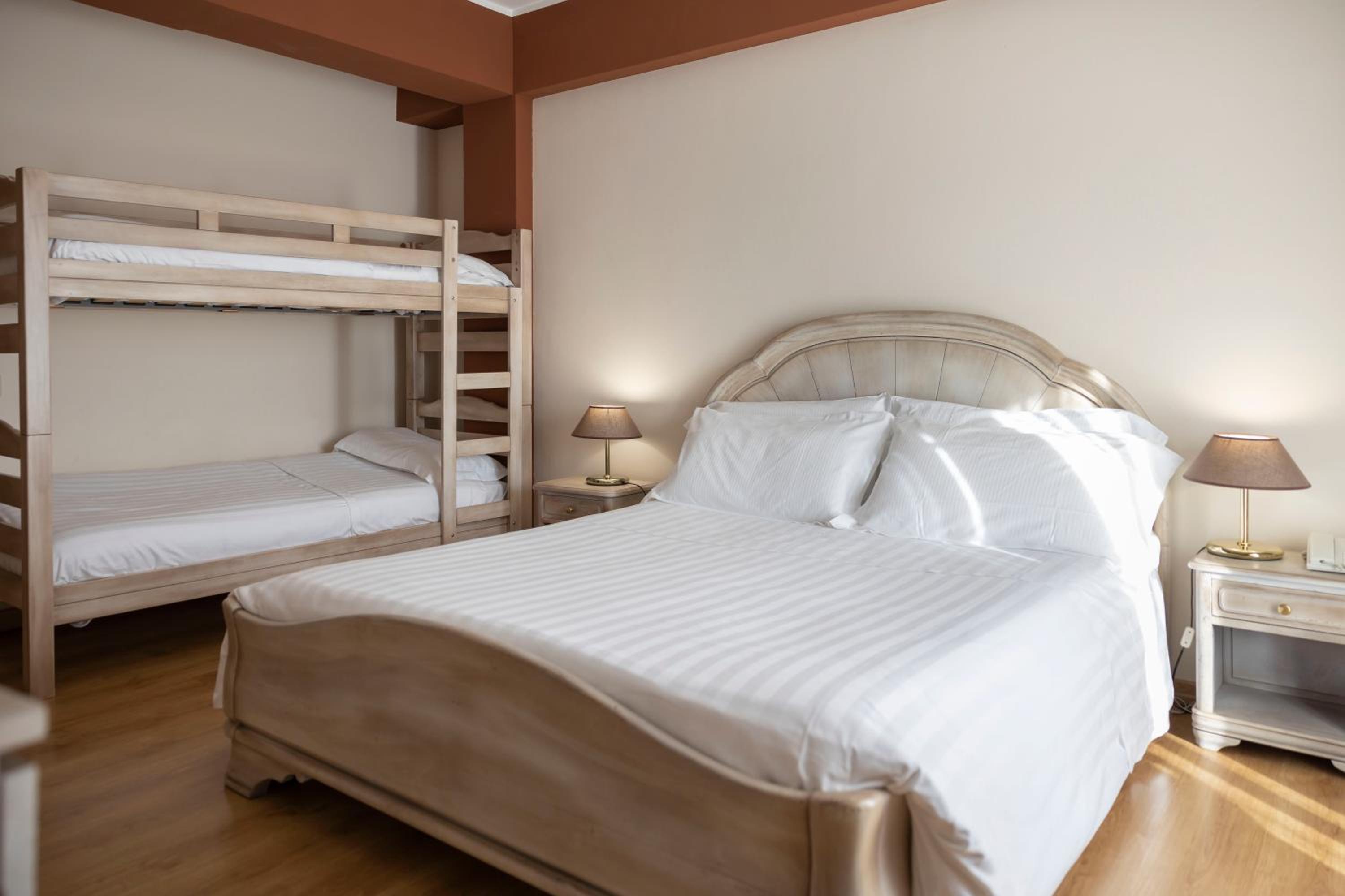 Superior Quadruple Room photo 1