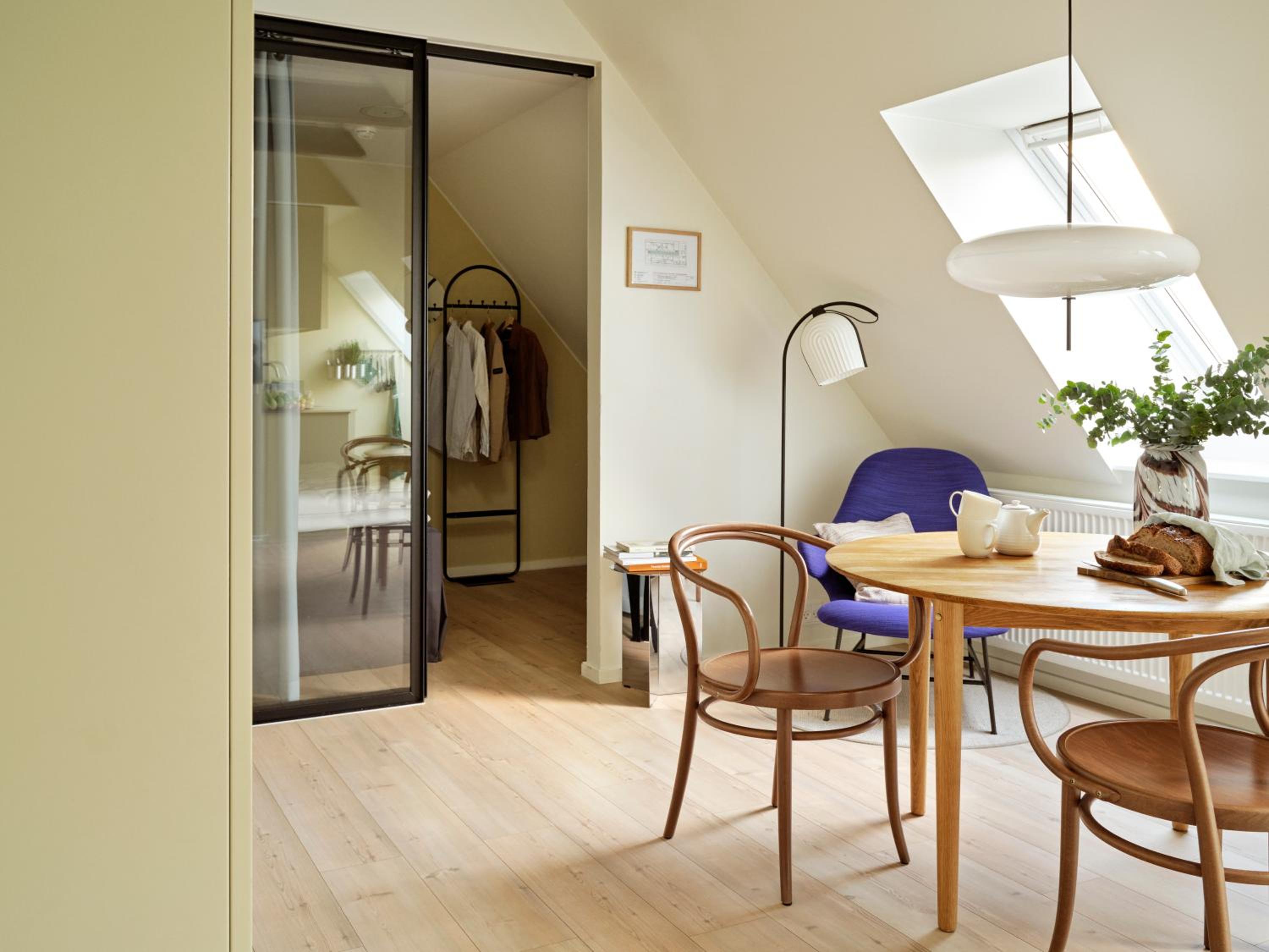 Split level Apartment - Loft Bed (Two Double Beds)