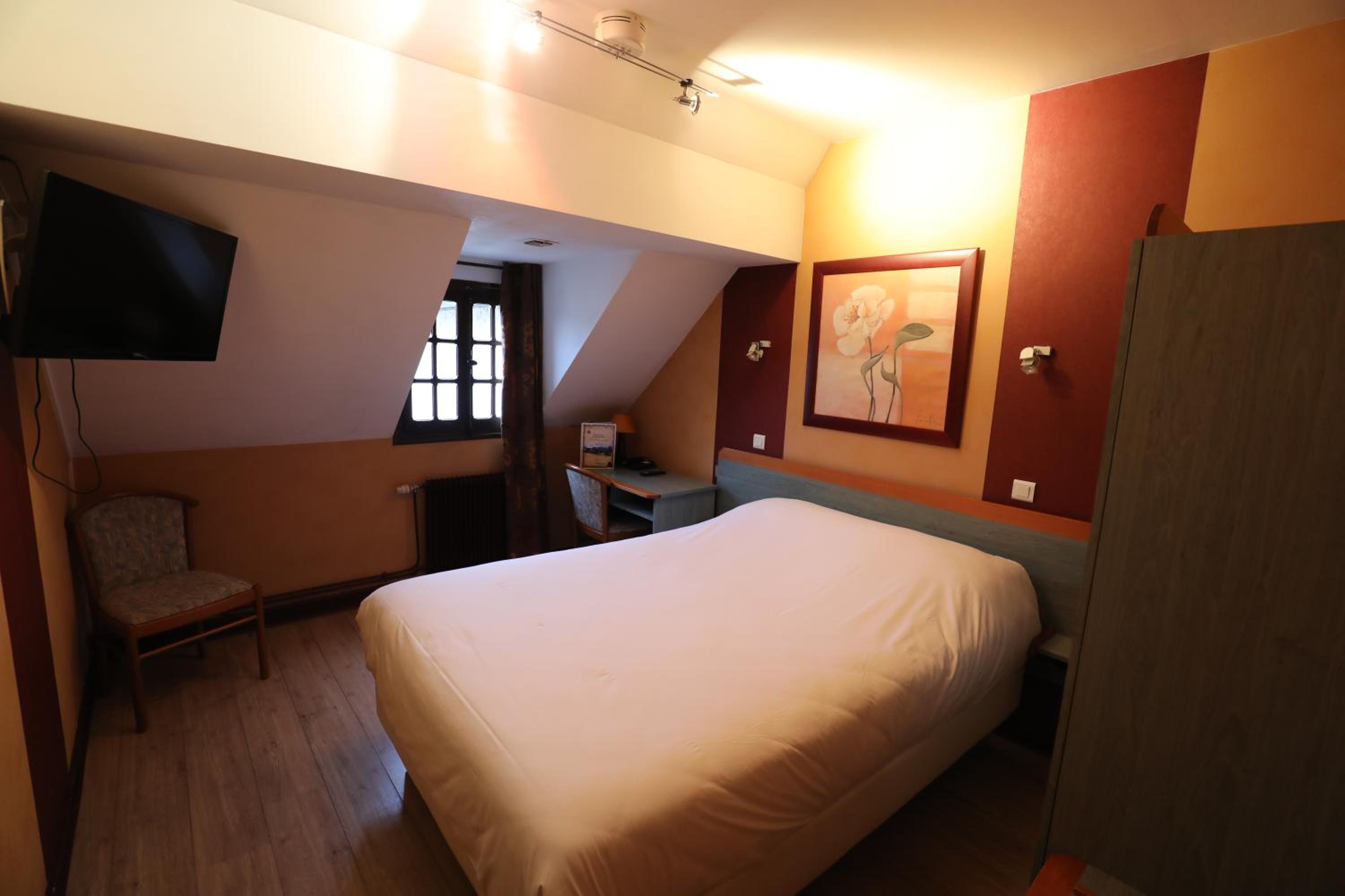 Double Room - Photo 1