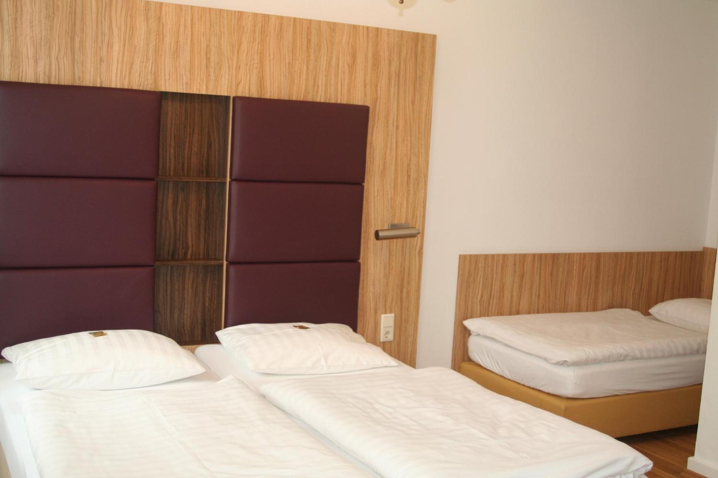 Triple Room - Photo 7