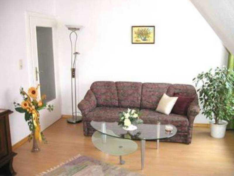 One-Bedroom Apartment with Terrace photo 1