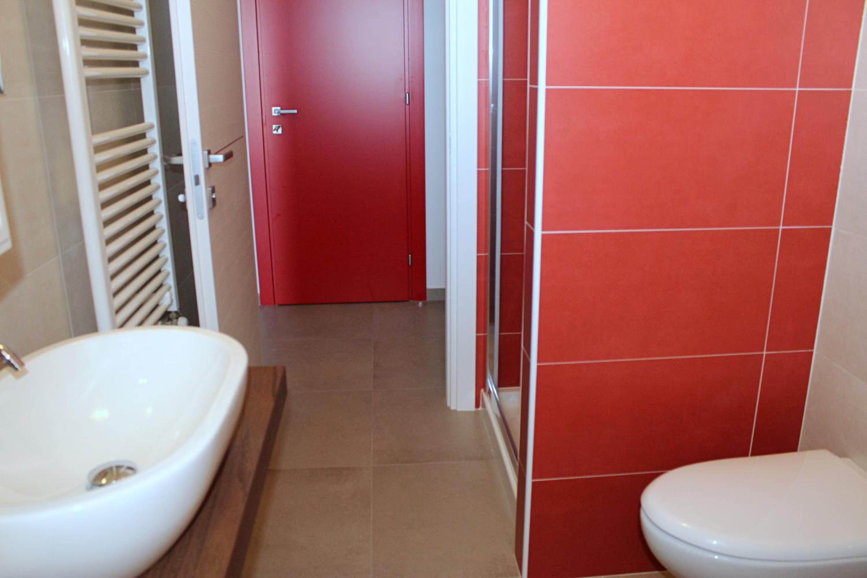 Double Room with Balcony and Sea View - Photo 15