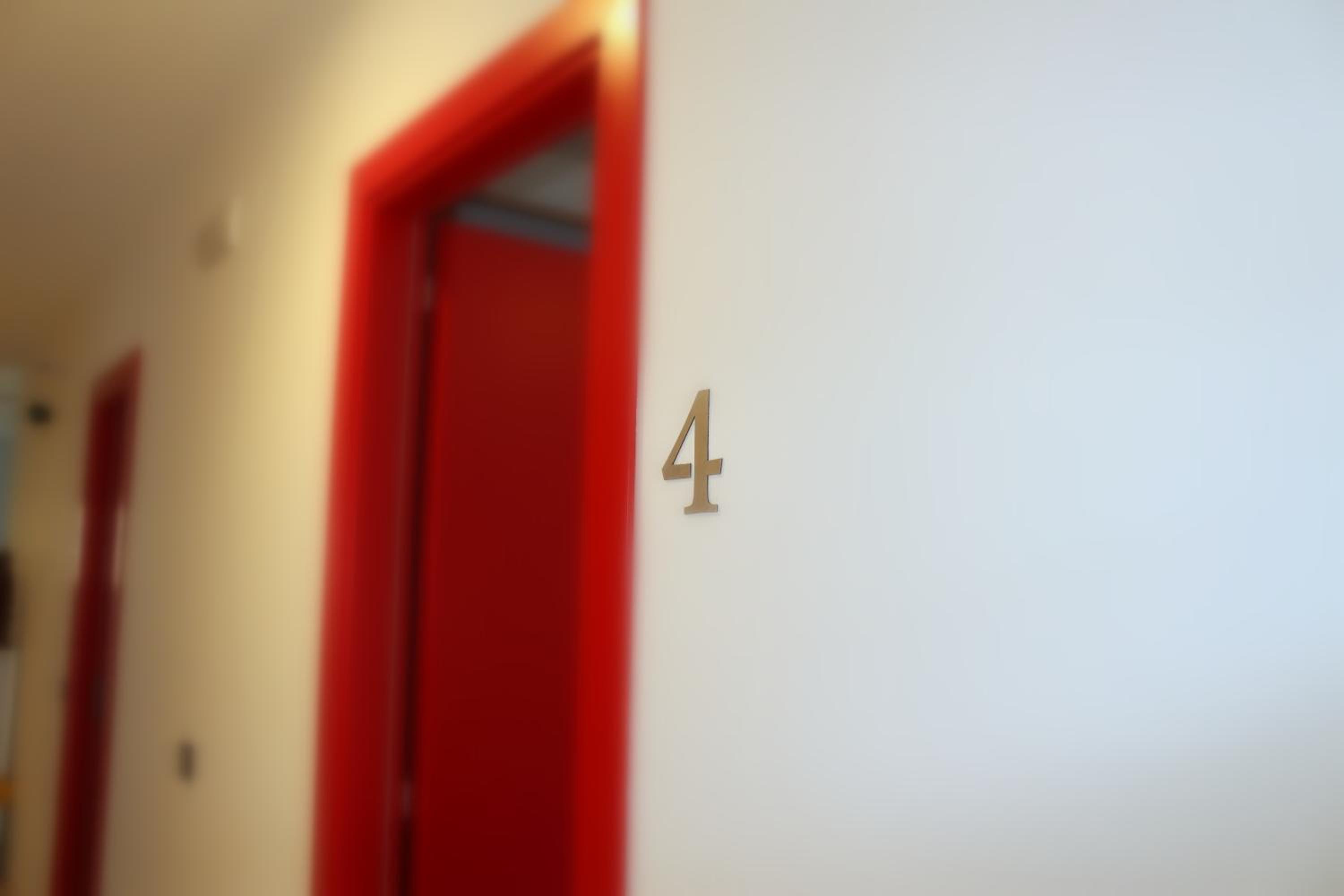 Double Room with Balcony and Sea View - Photo 8