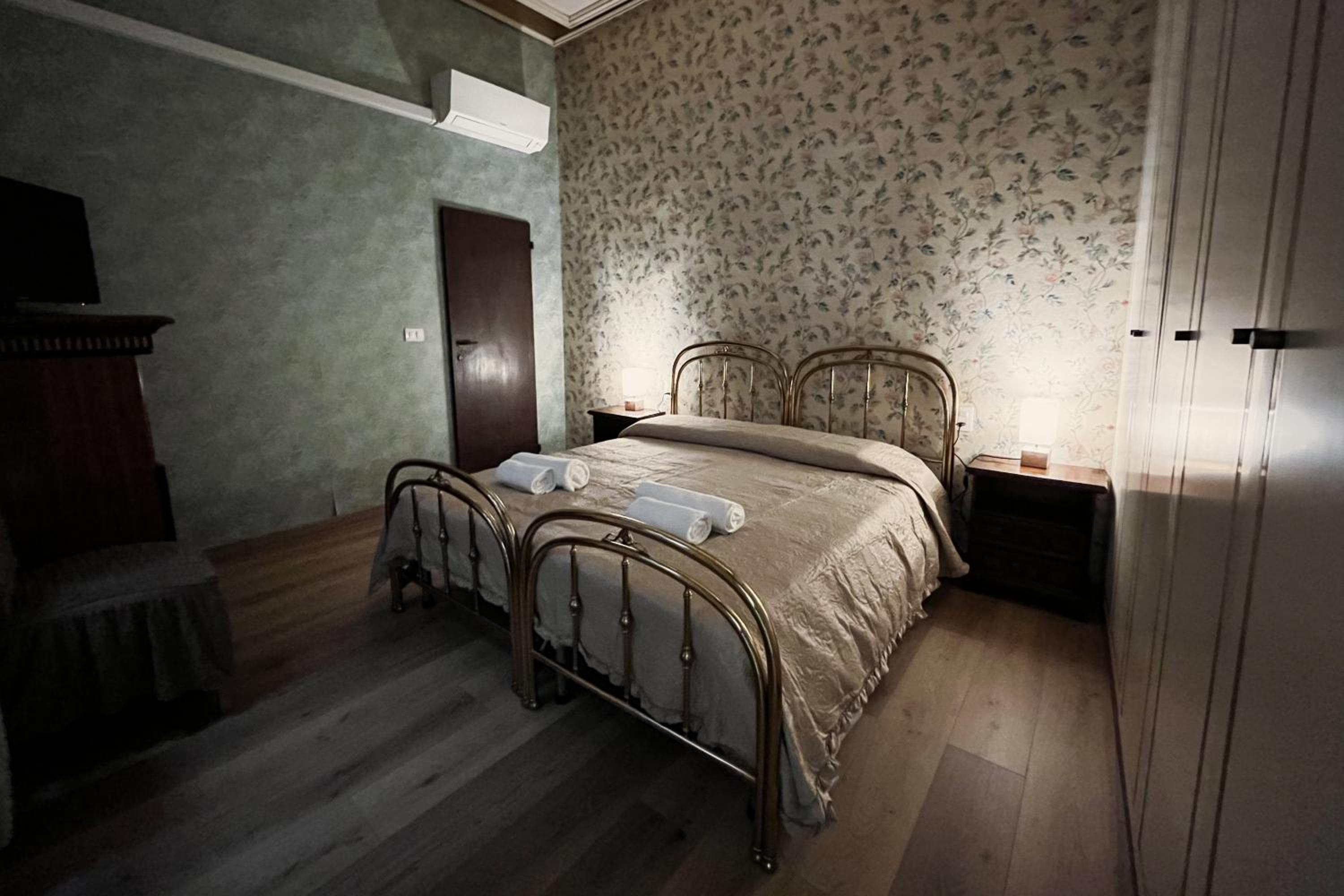 Double or Twin Room photo 1