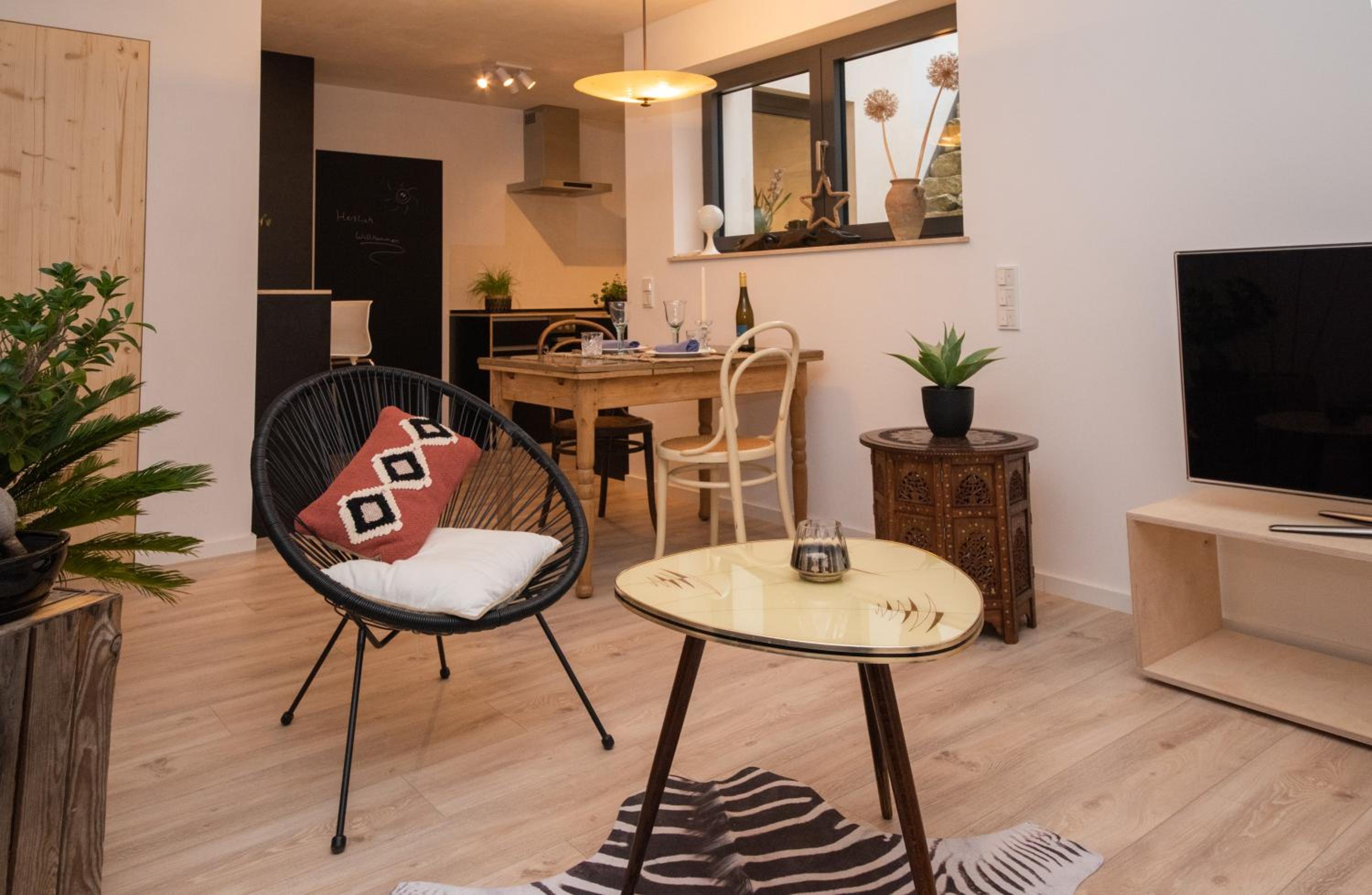 Apartment photo 2