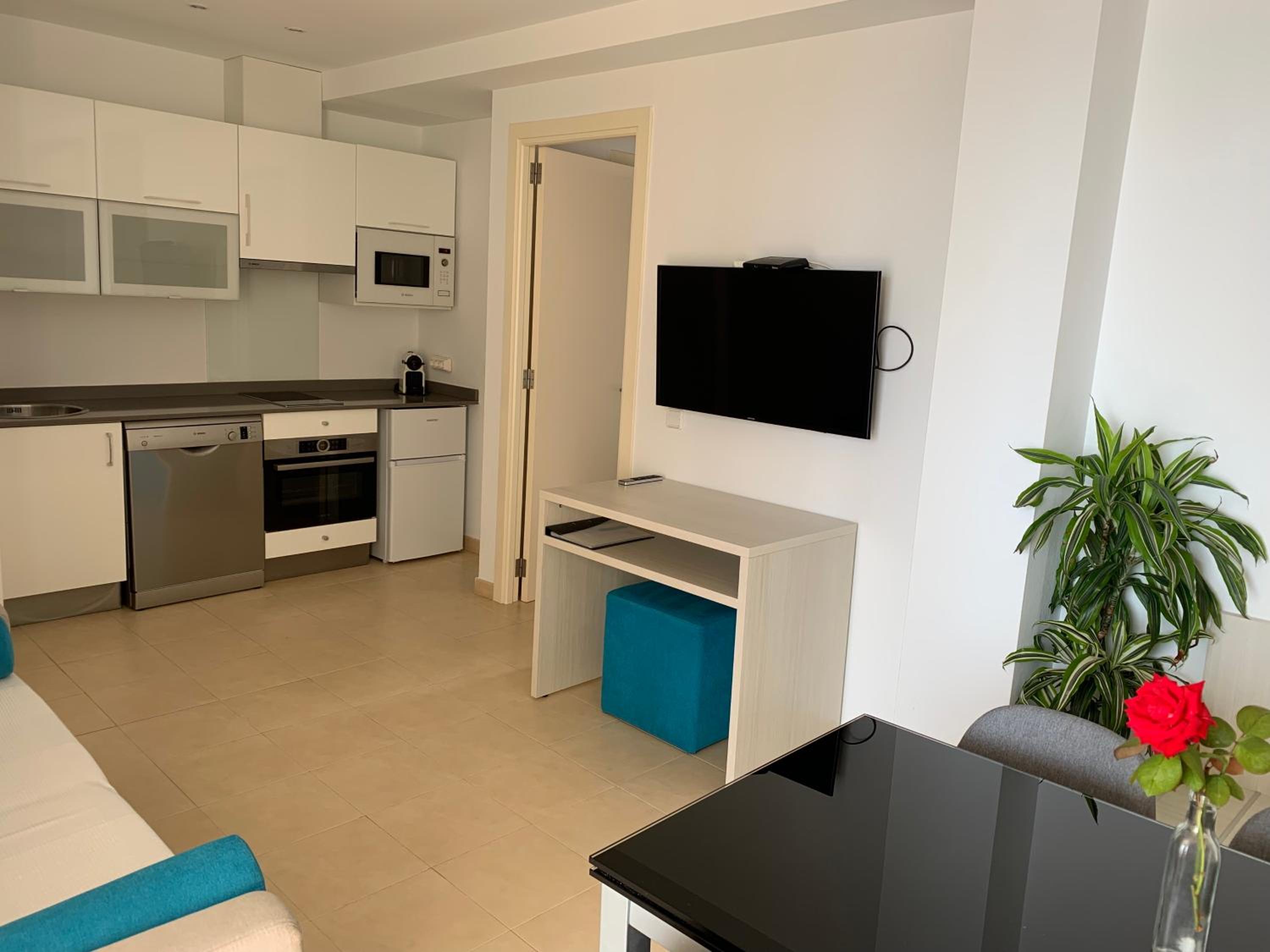 Apartment (2 Adults) - Cabrera photo 2
