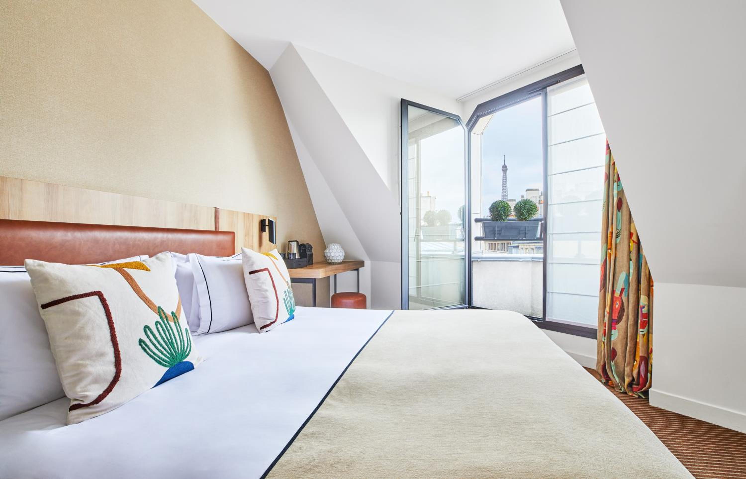 Deluxe Double Room with Balcony