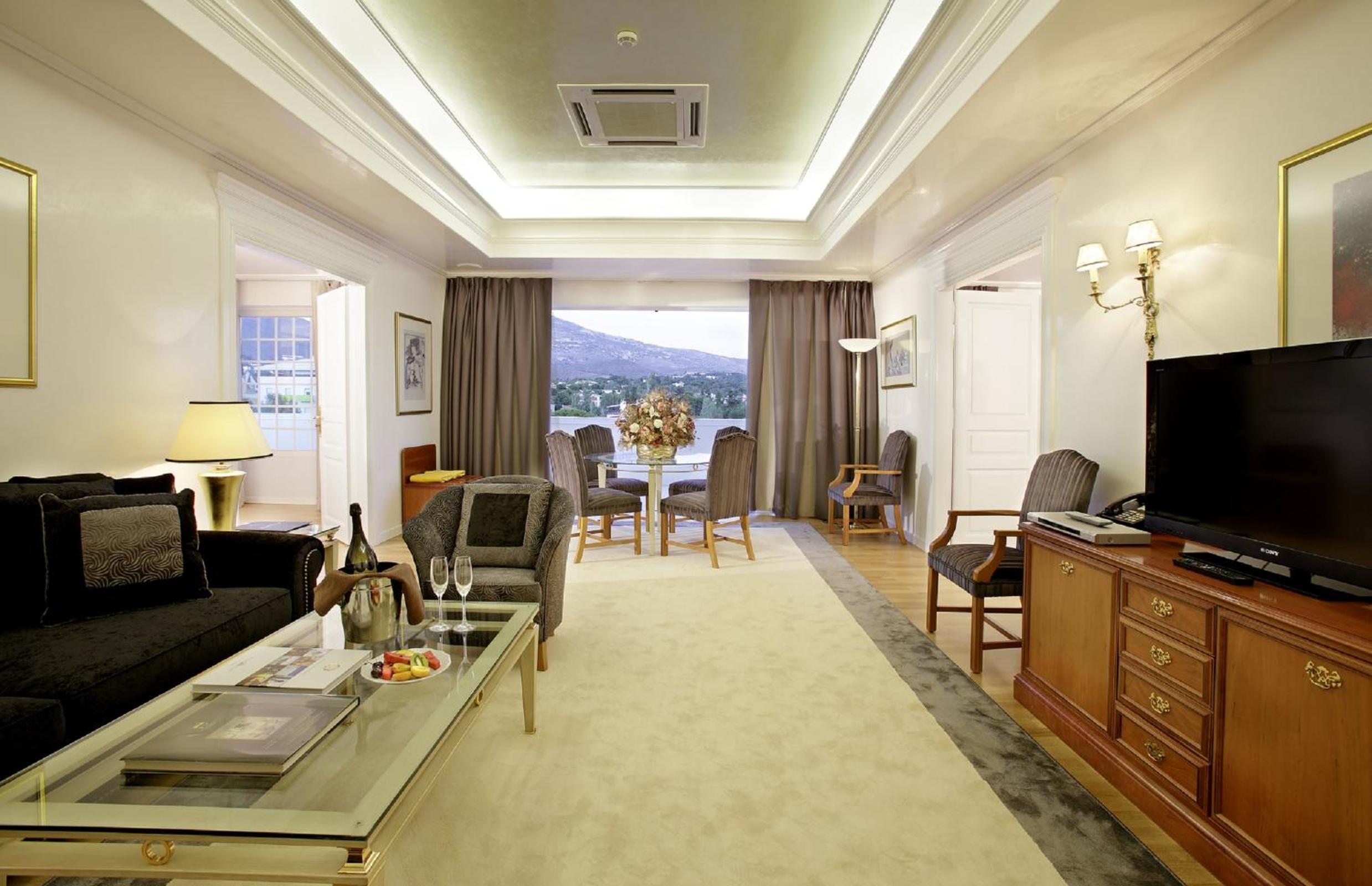 Executive Suite thumbnail 6
