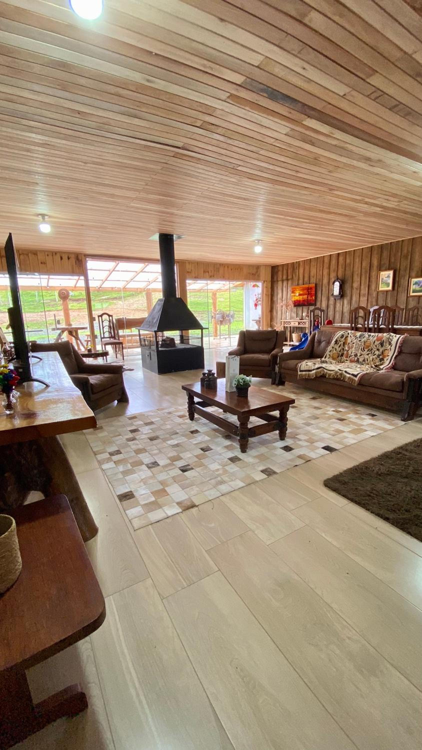 Four-Bedroom House photo 1