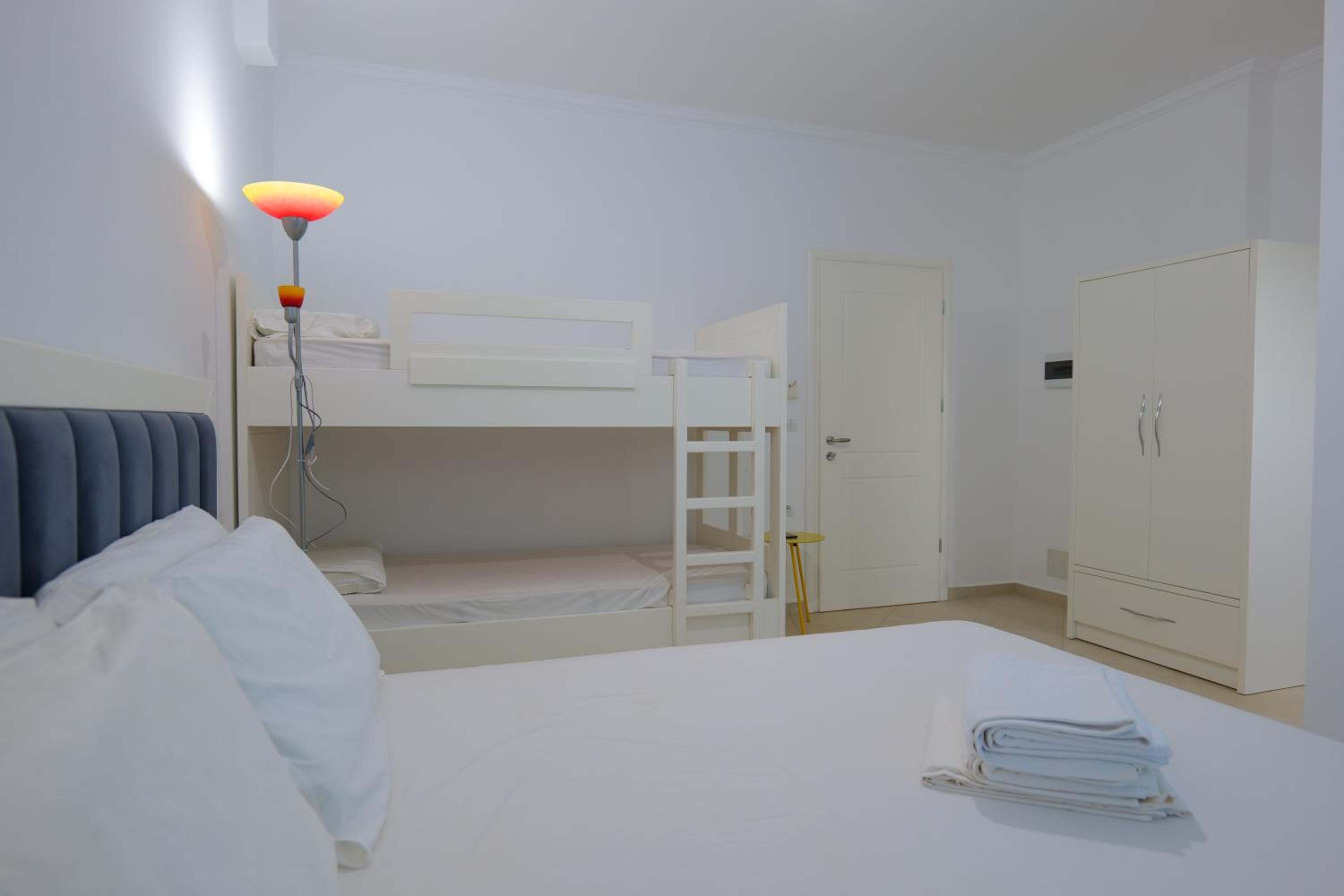 Quadruple Room with Garden View photo 2