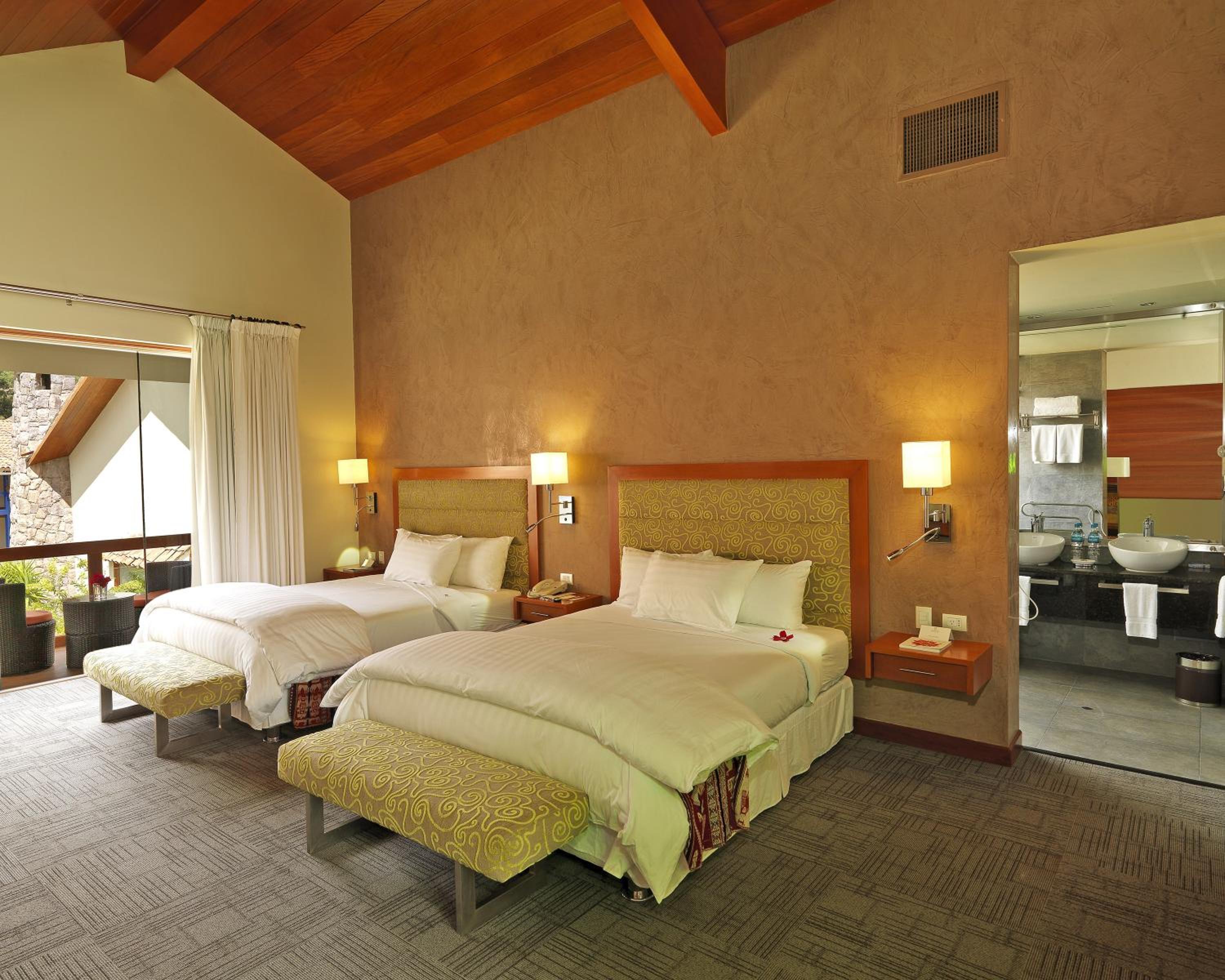Suite - Photo 4