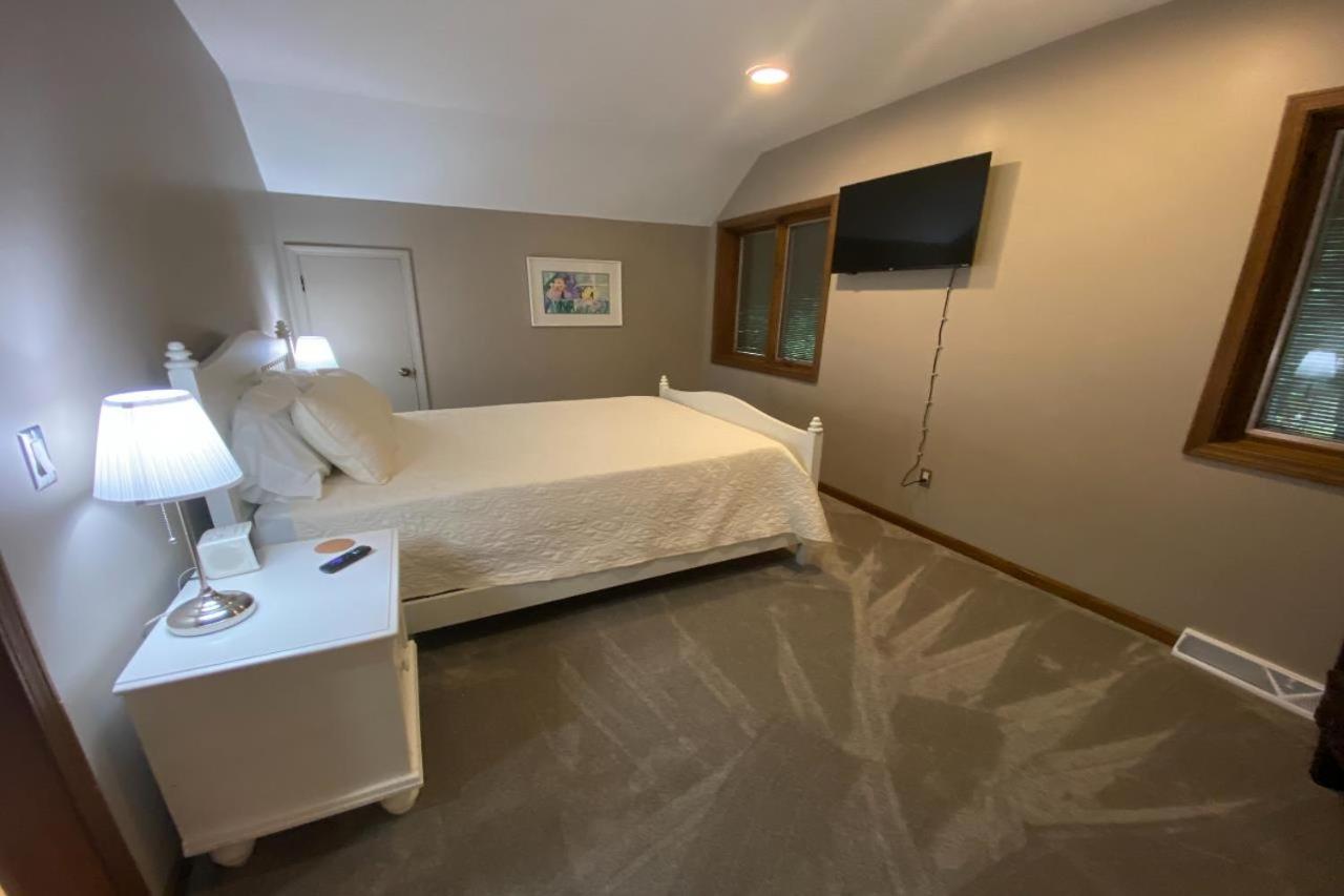 Four-Bedroom Vacation Home photo 3