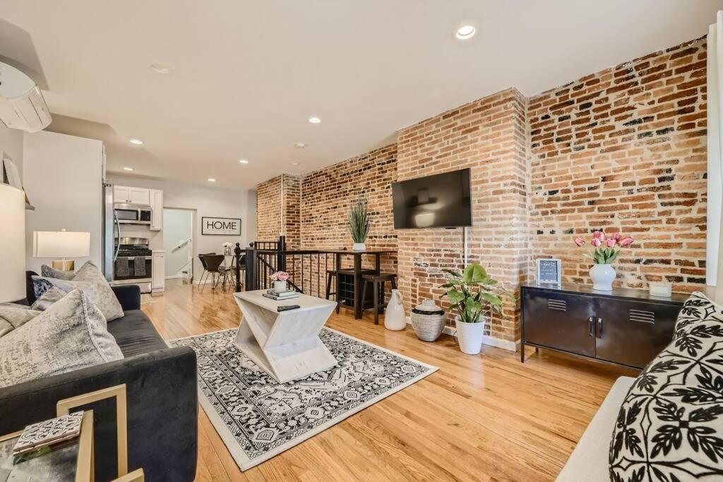 Four-Bedroom House photo 1