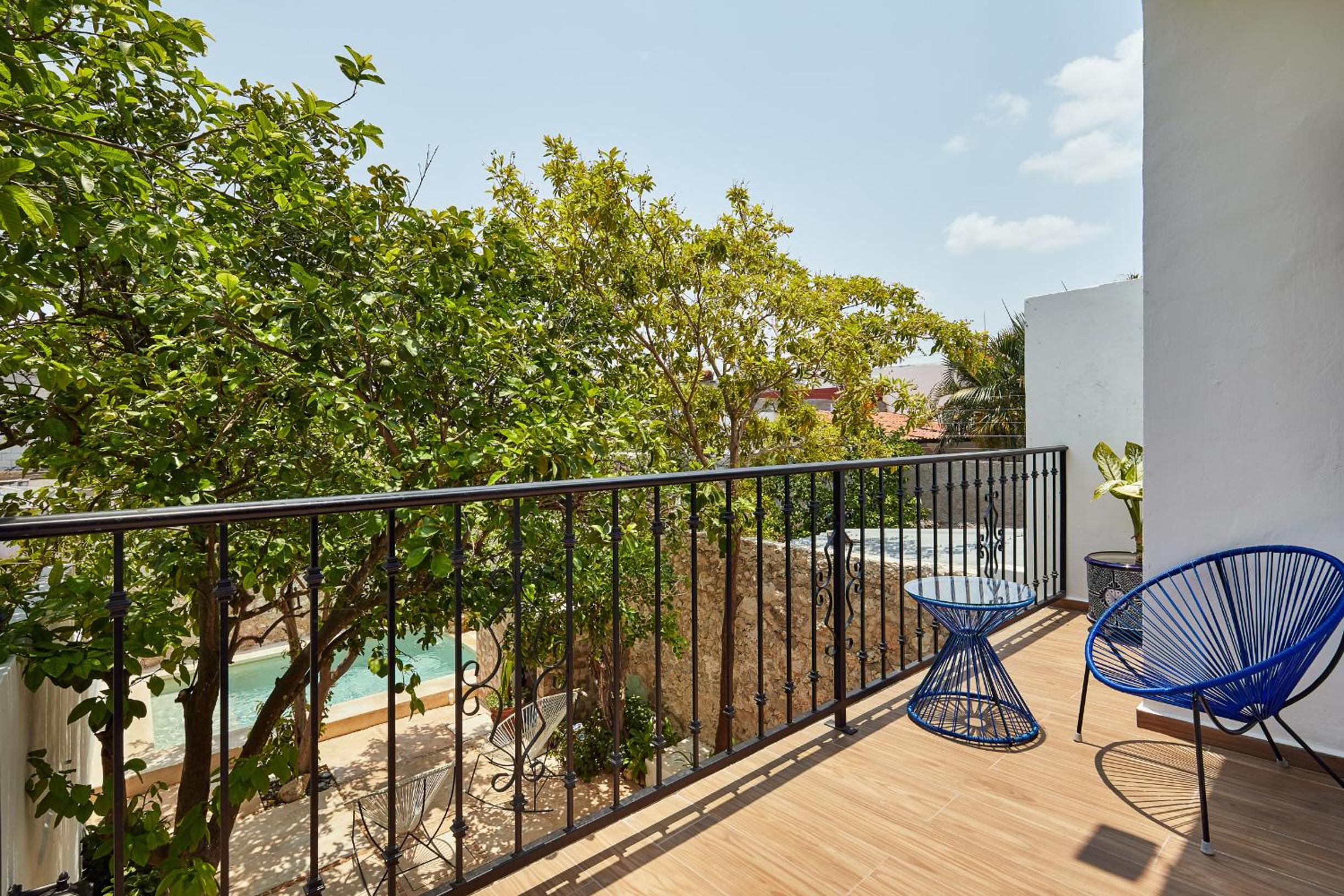 Two-Bedroom House - Photo 2