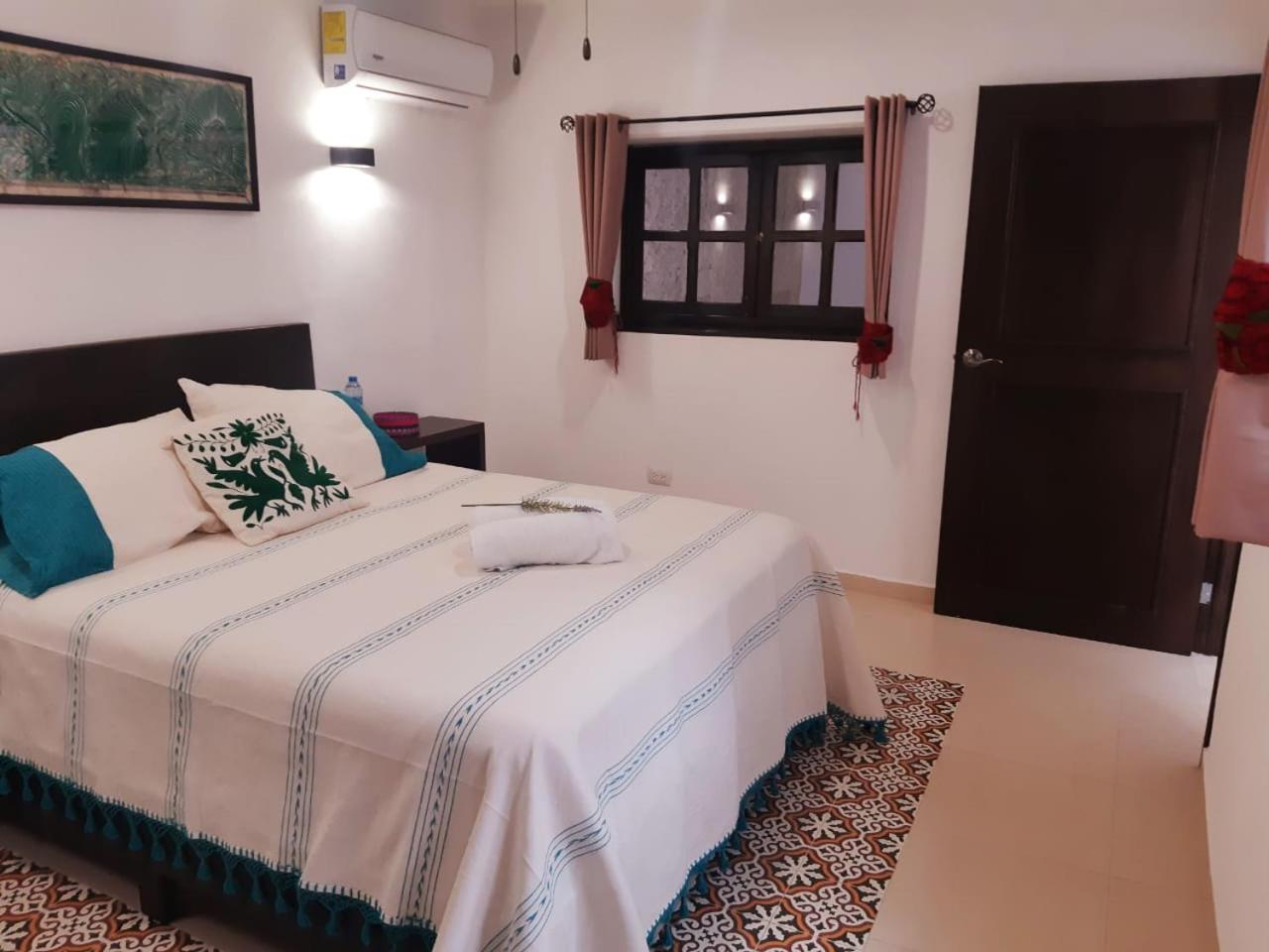 Two-Bedroom House - Photo 14