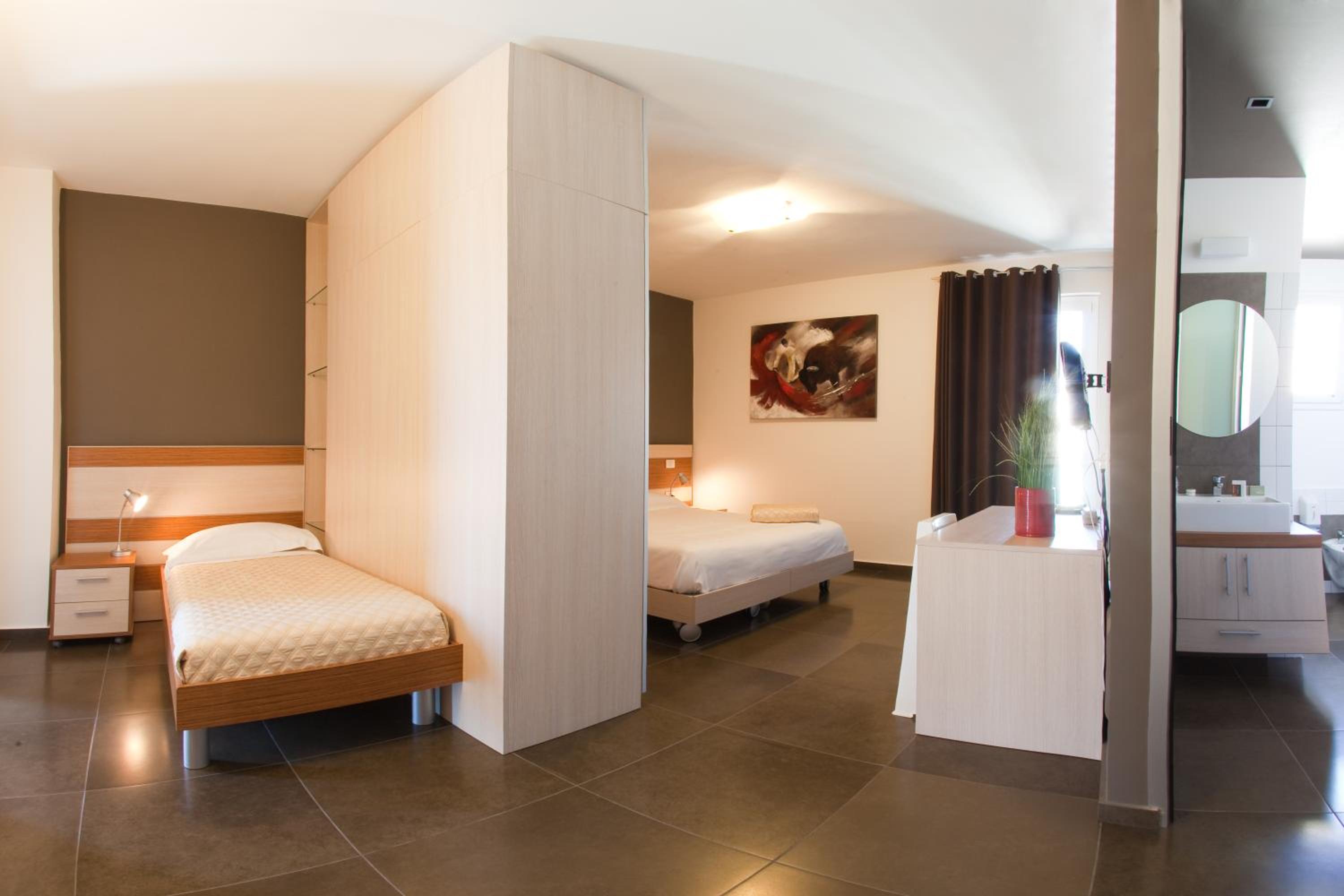 Triple Room