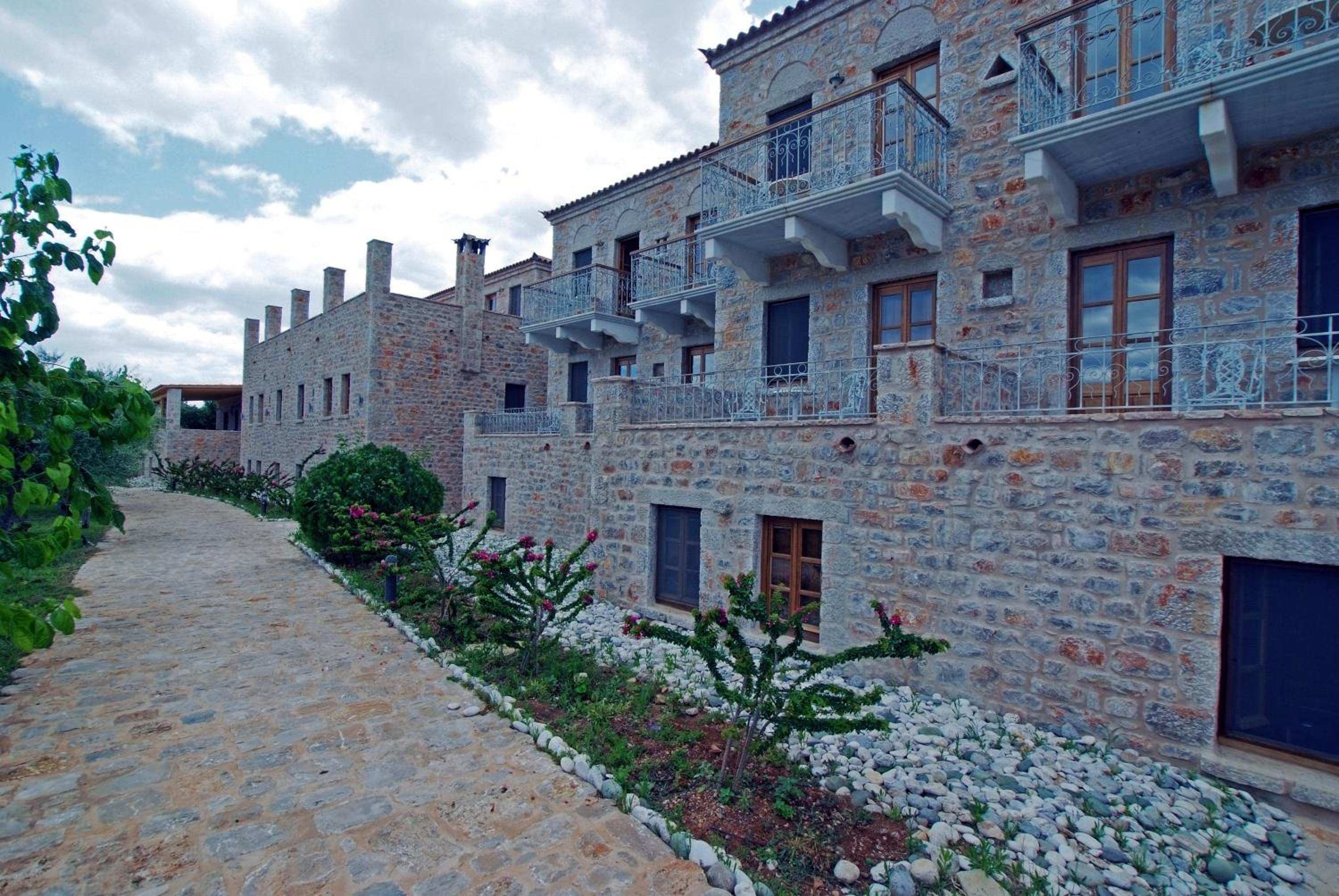Deluxe Triple Room with Sea View photo 2