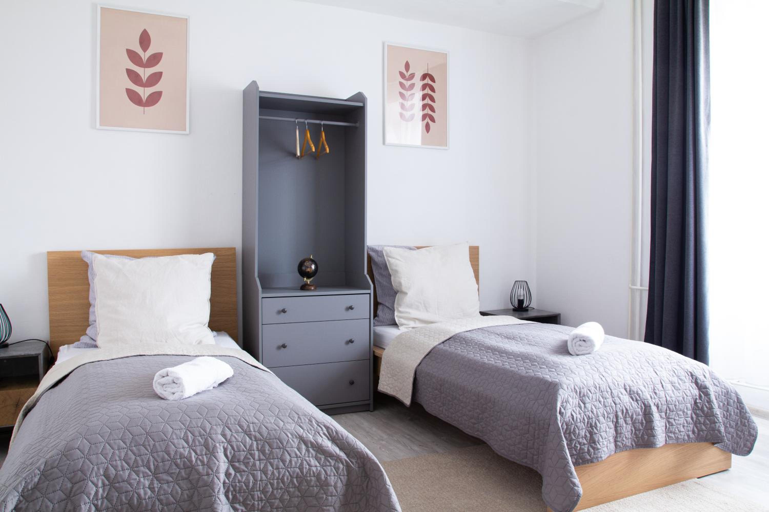 Twin Room - Photo 5