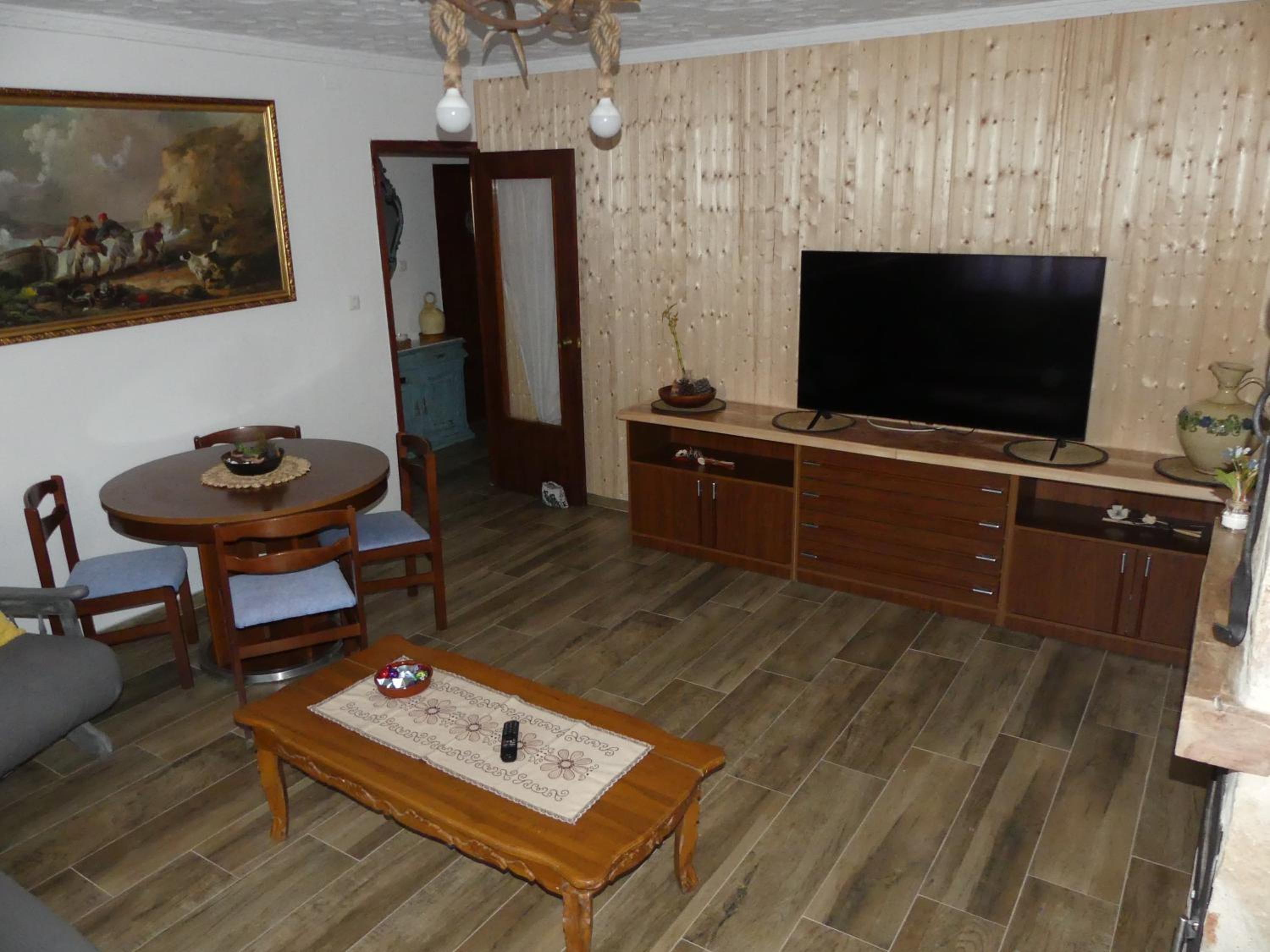 Casa de tres habitaciones