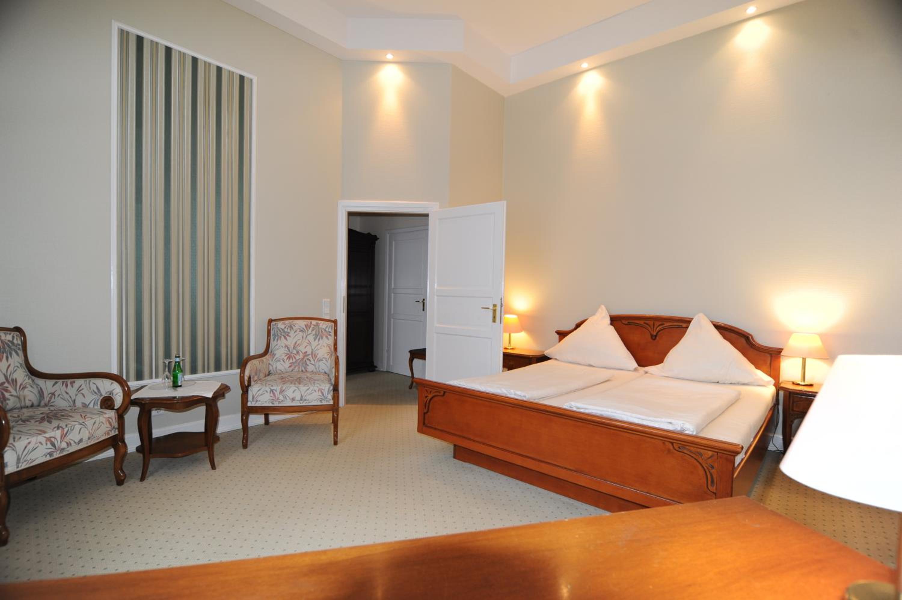 Double Room photo 2