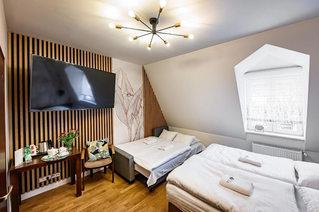Triple Room - Photo 6