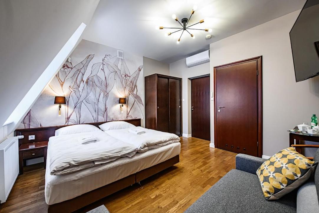 Triple Room - Photo 7