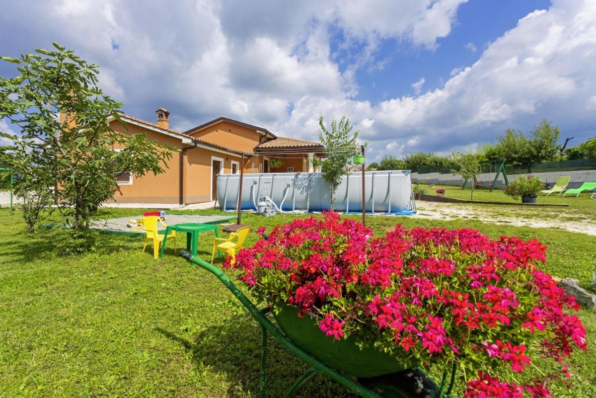 Holiday Home photo 3