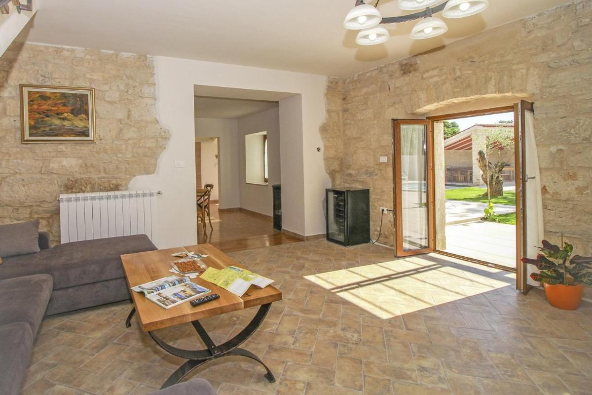 Villa con piscina privada