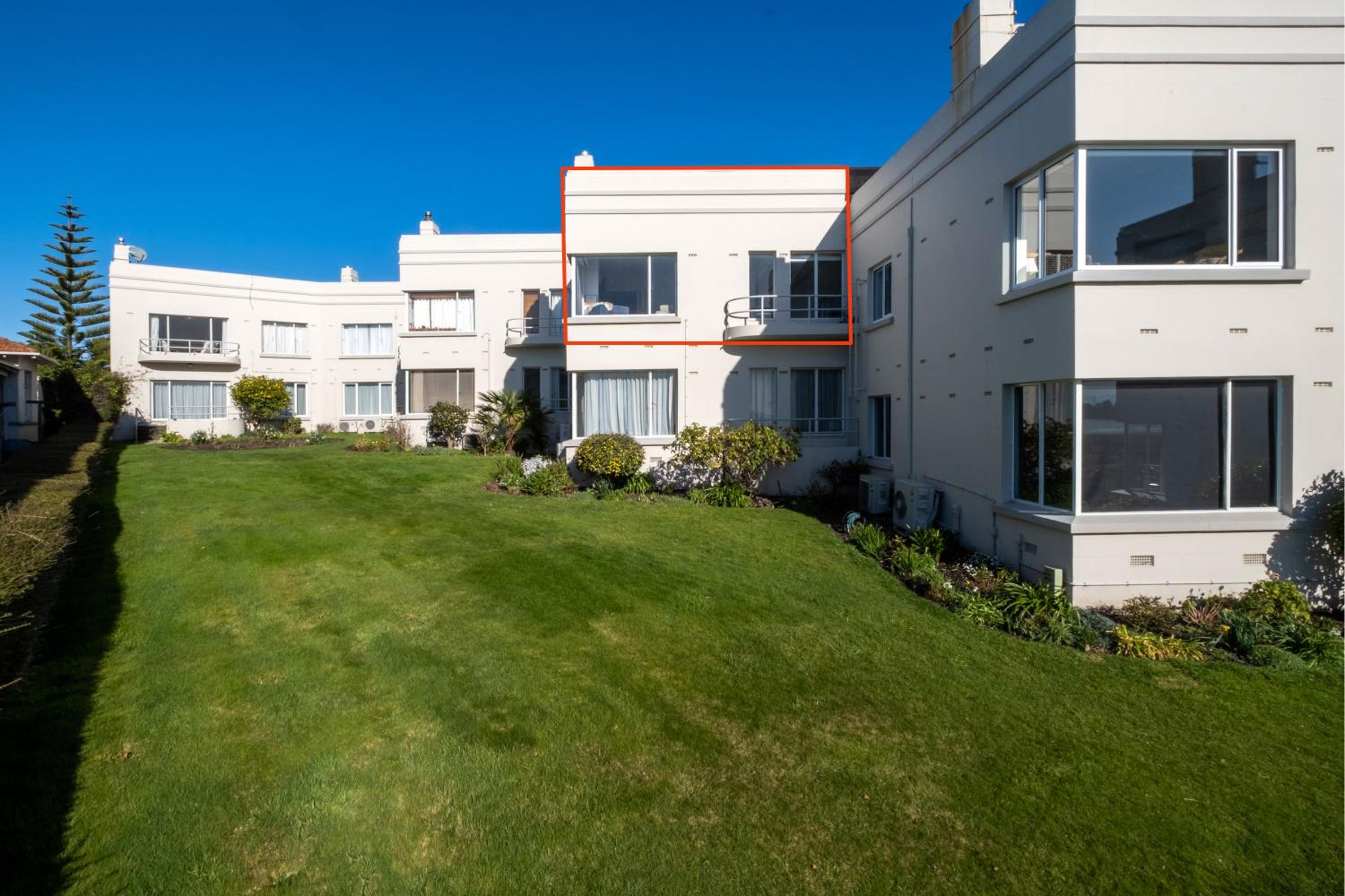 Apartment with Sea View photo 3