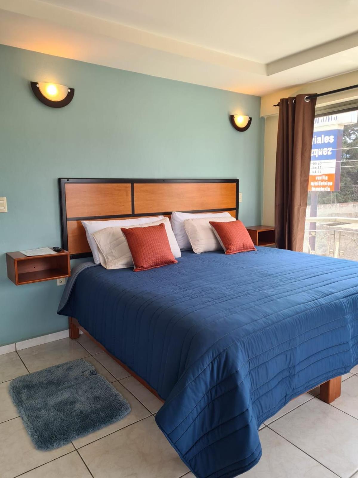 Junior Suite with Balcony - Photo 1