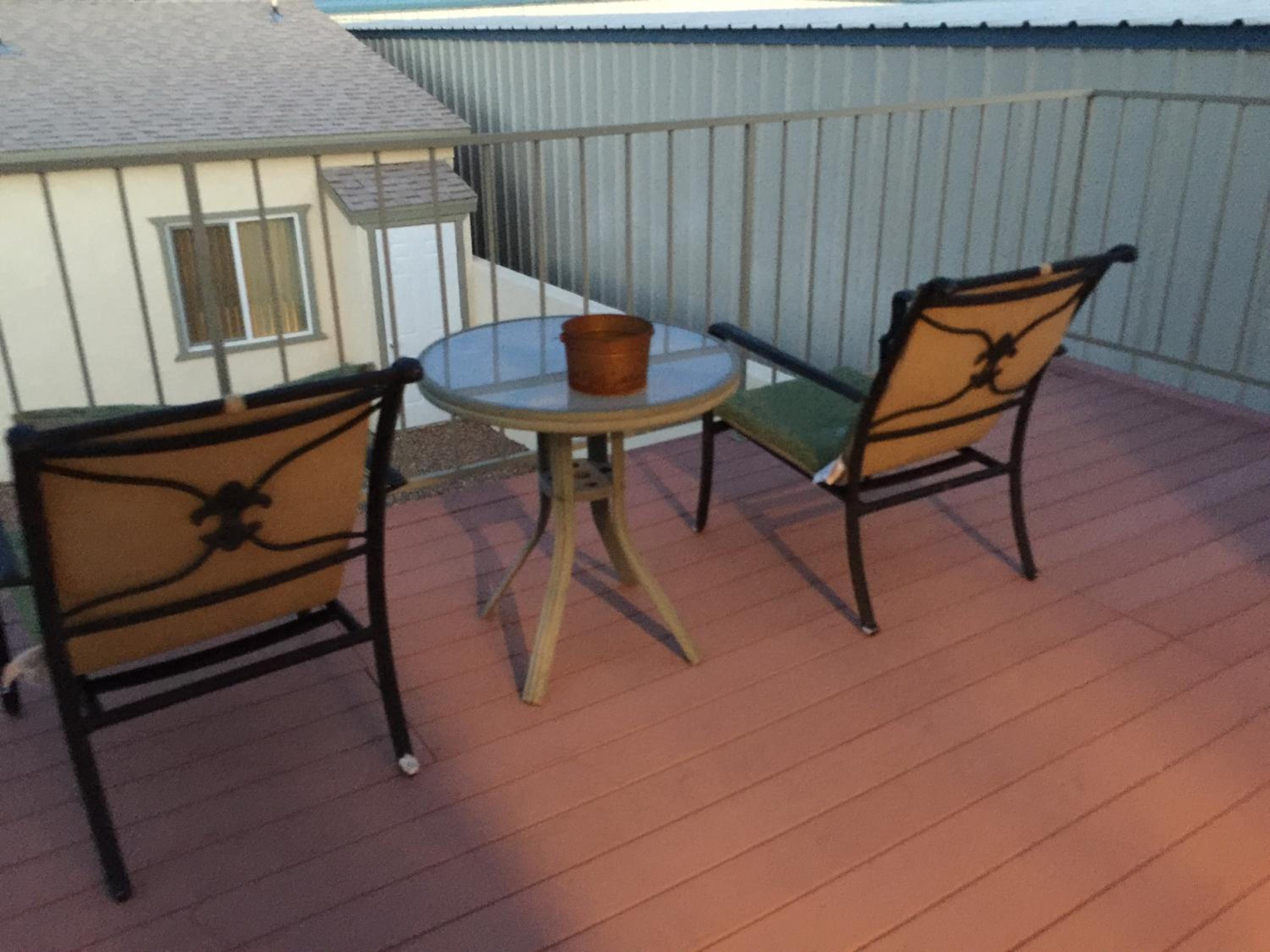 Studio with Balcony - Photo 3