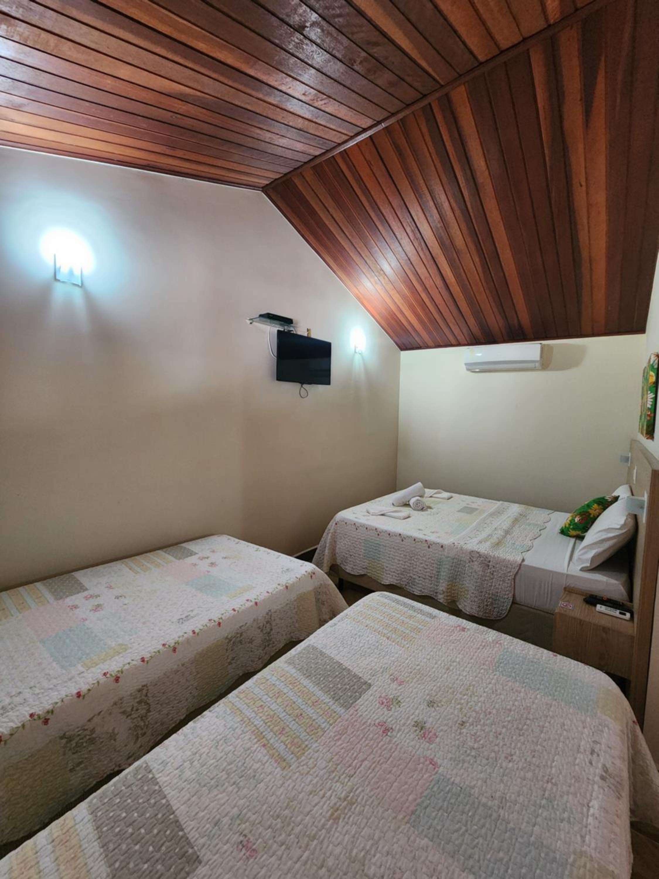 Standard Quadruple Room photo 2