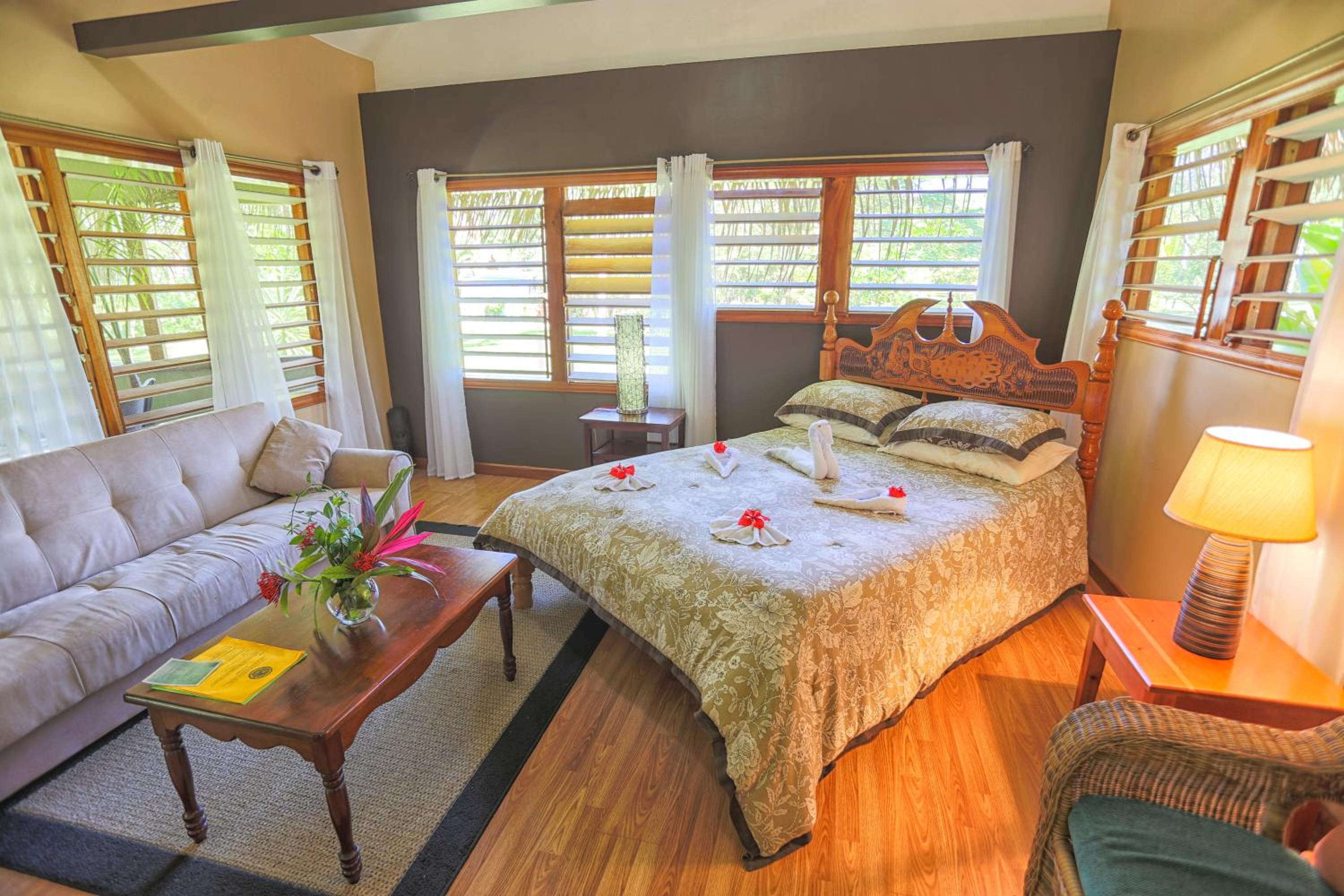 Queen Room with Terrace