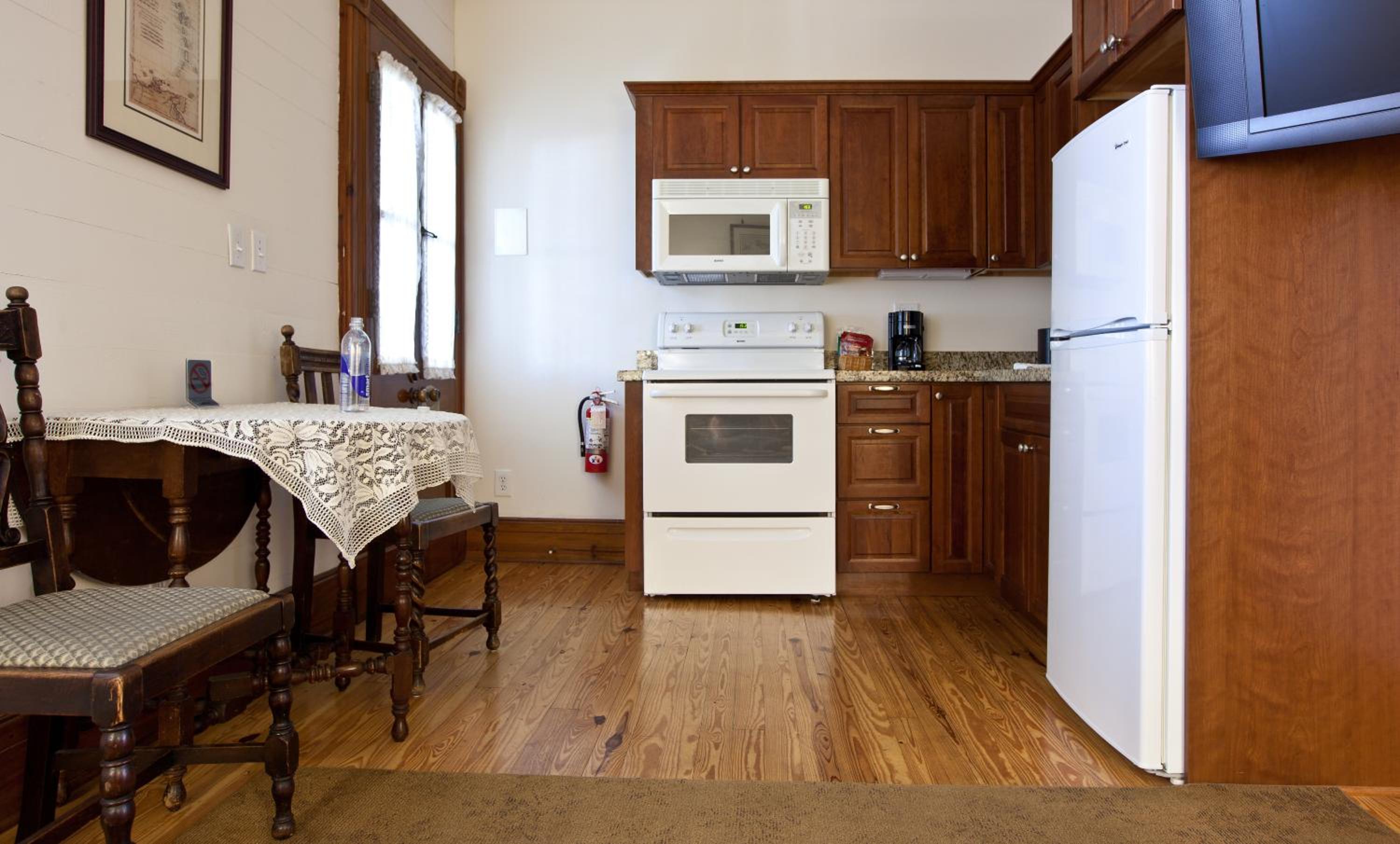 Island City House One-Bedroom Suite photo 2