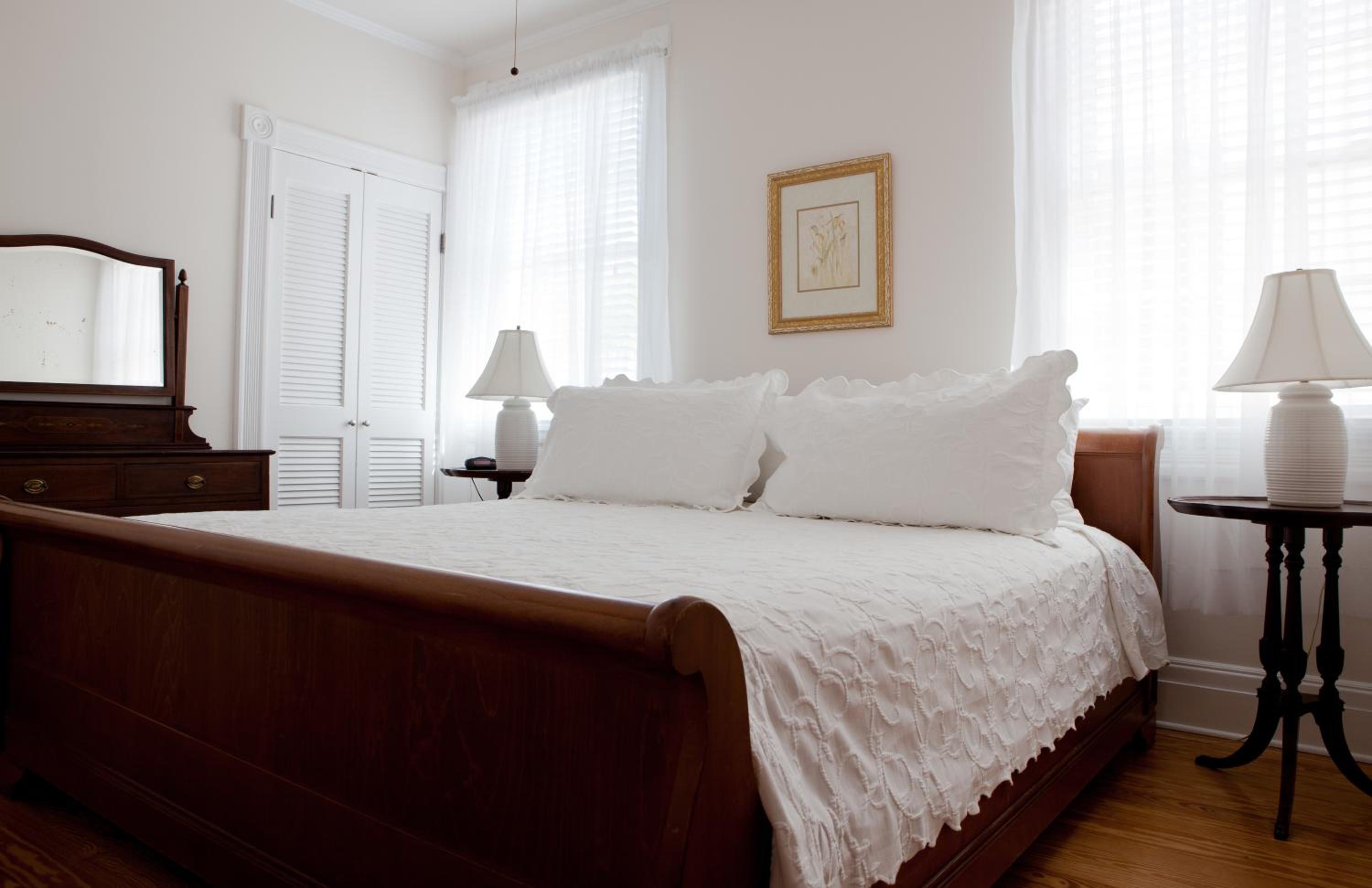 Island City House One-Bedroom Suite