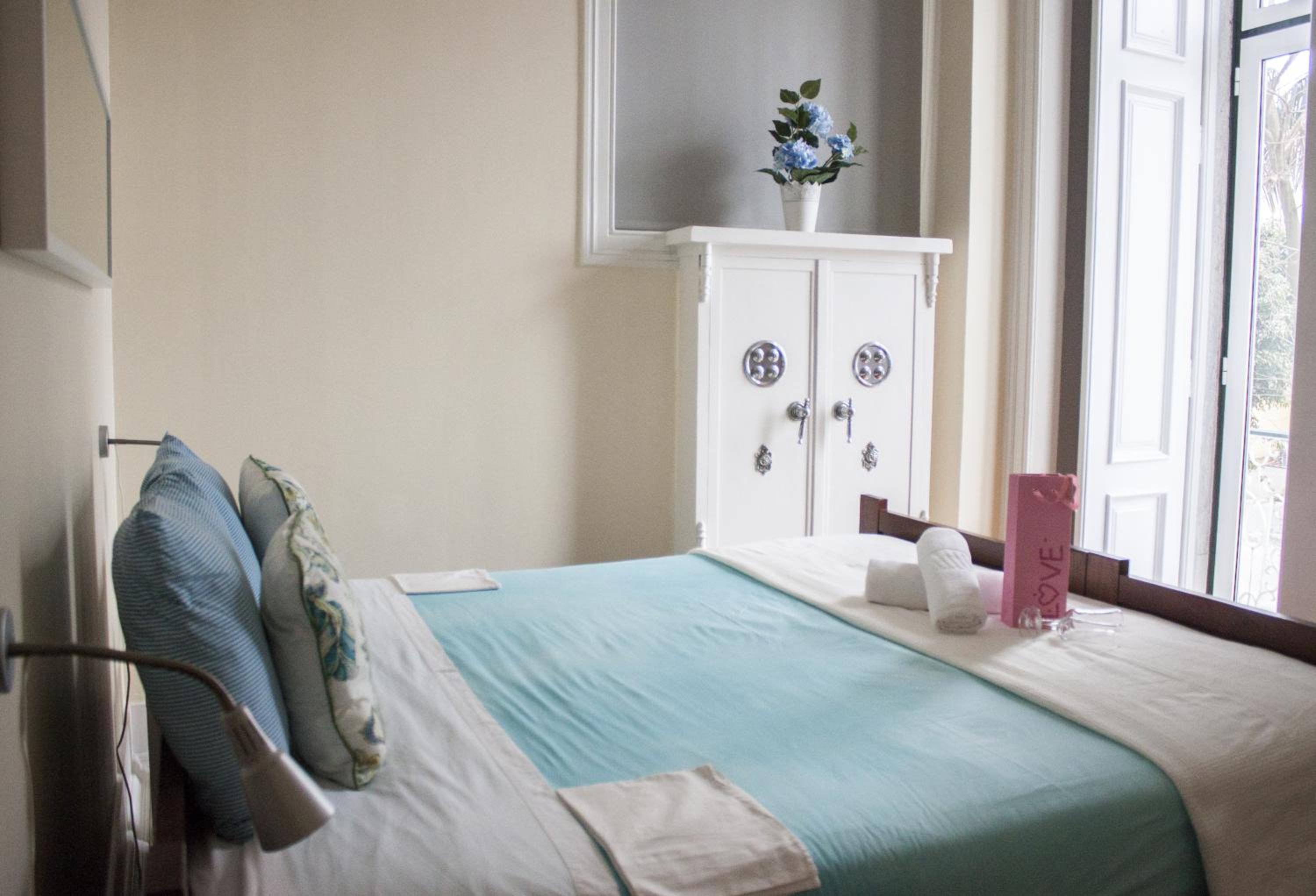 Double Room with Shared Bathroom photo 1