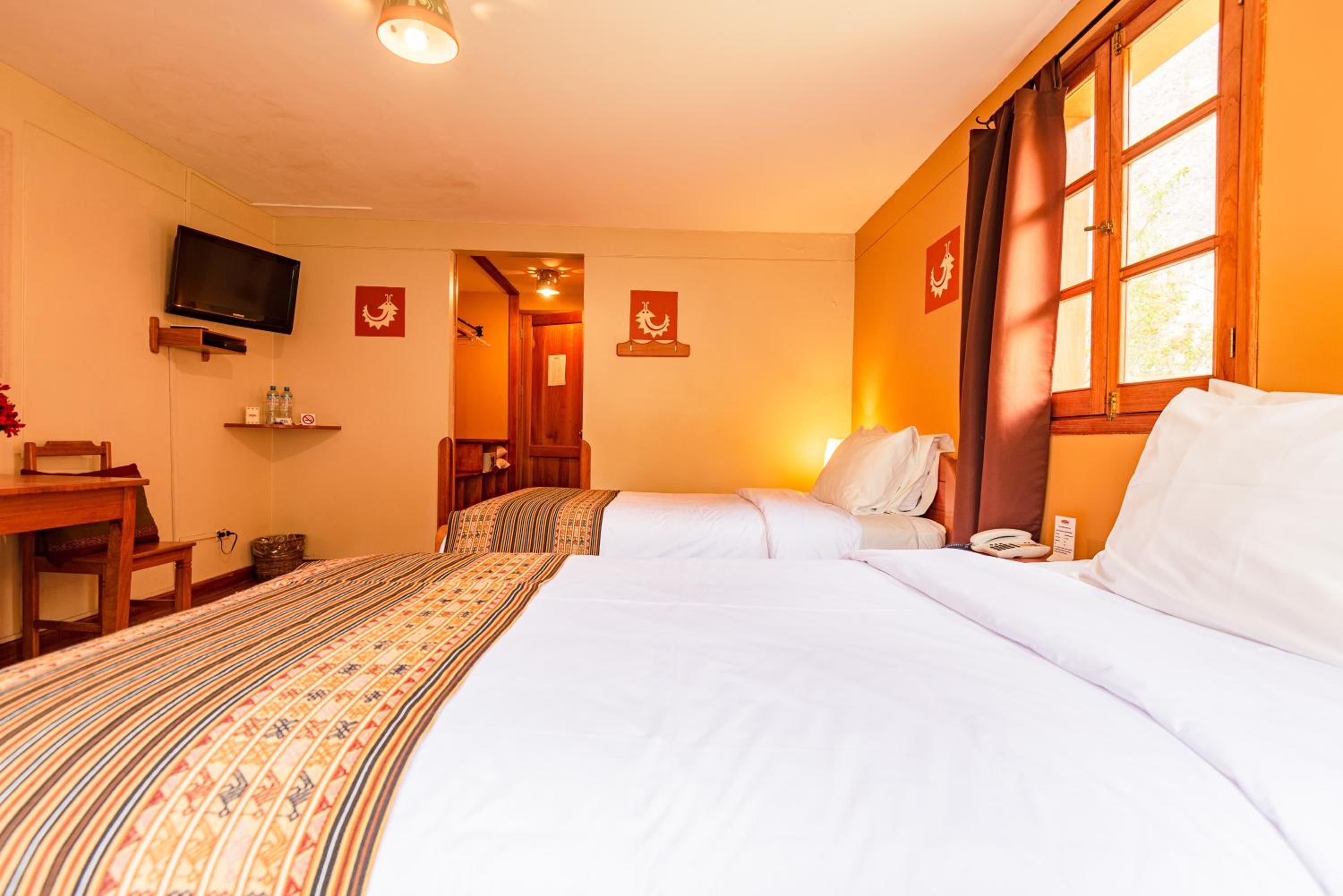 Superior Twin Room photo 3