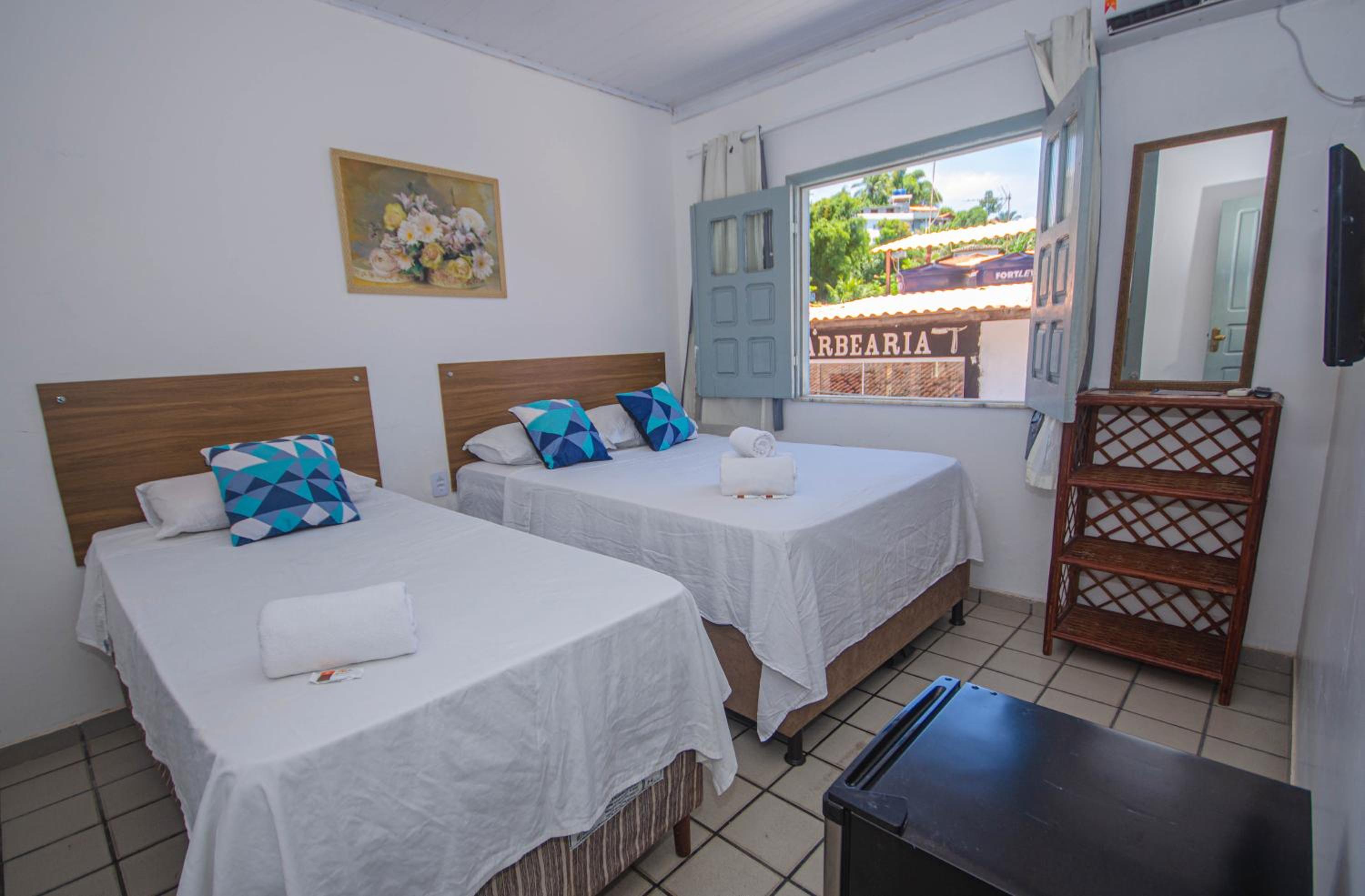 Standard Triple Room - Photo 2
