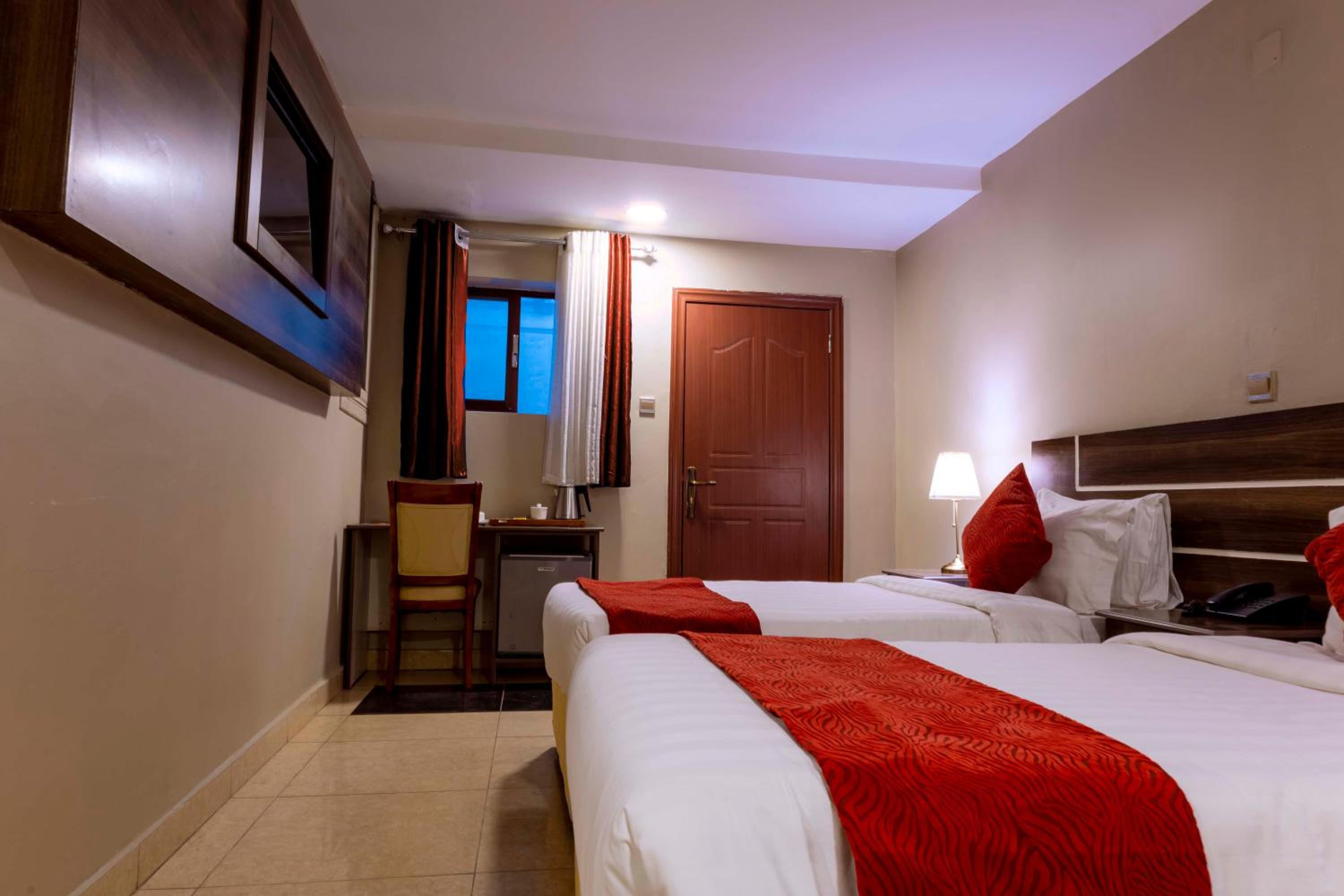 Deluxe Twin Room
