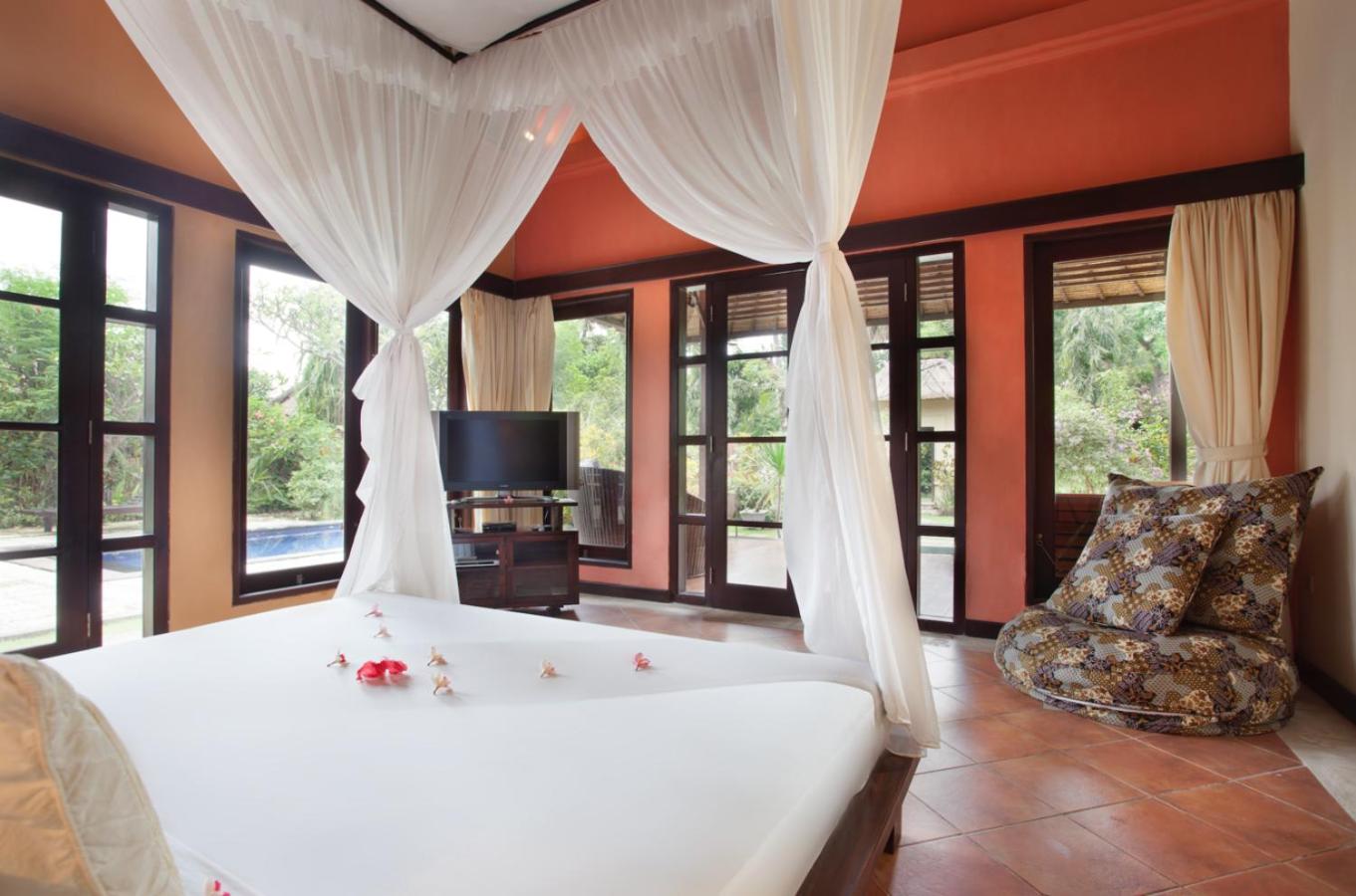 Seruni Garden View Villa #14 - Photo 1