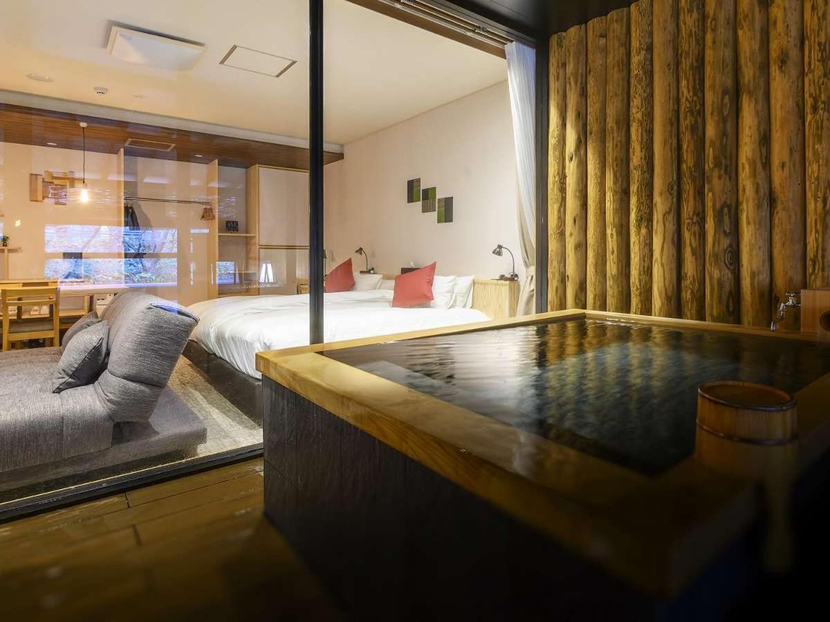 Room 11 Suite with Air Hot Spring Bath photo 1