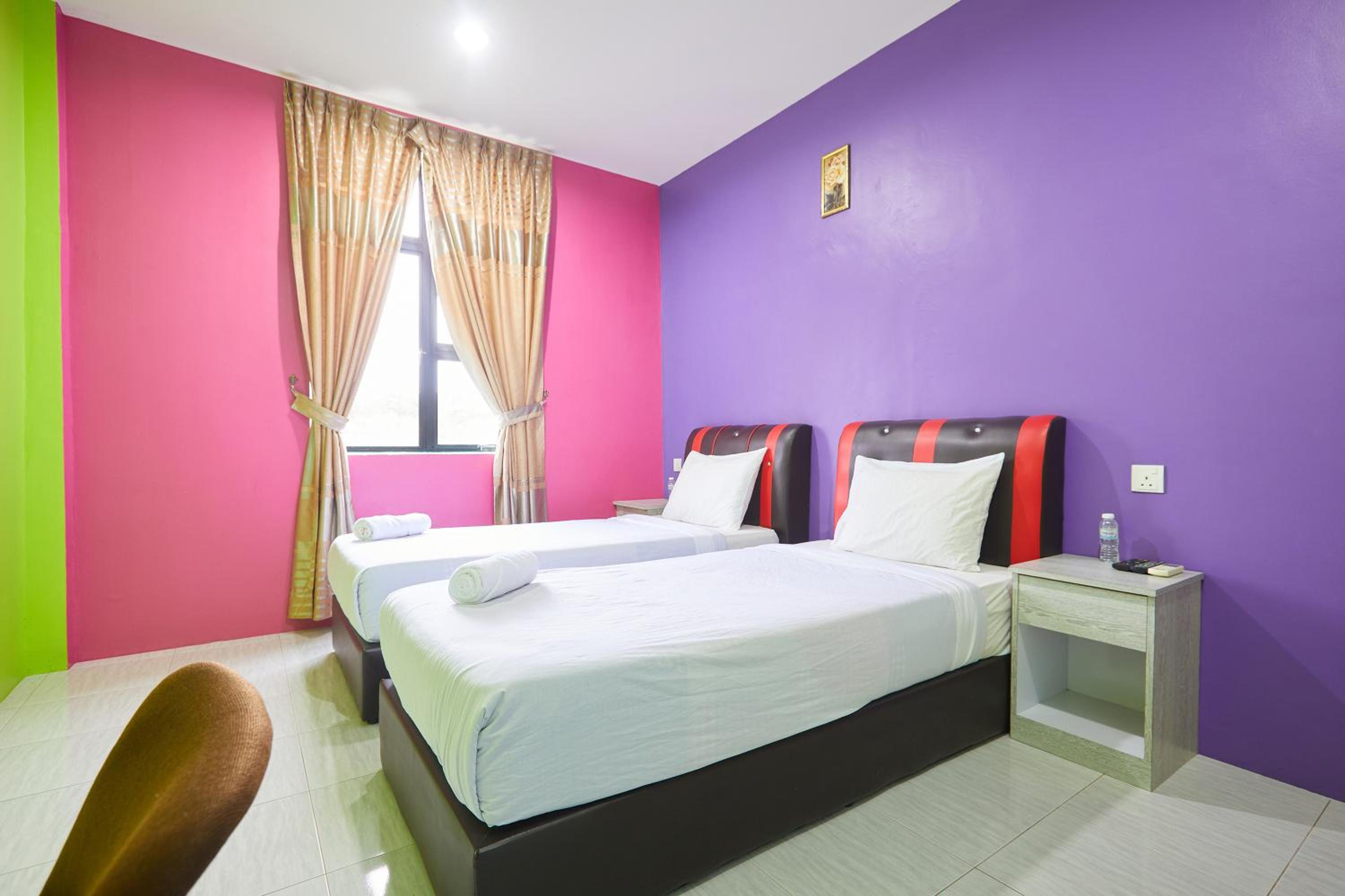 Deluxe Twin Room - Photo 4